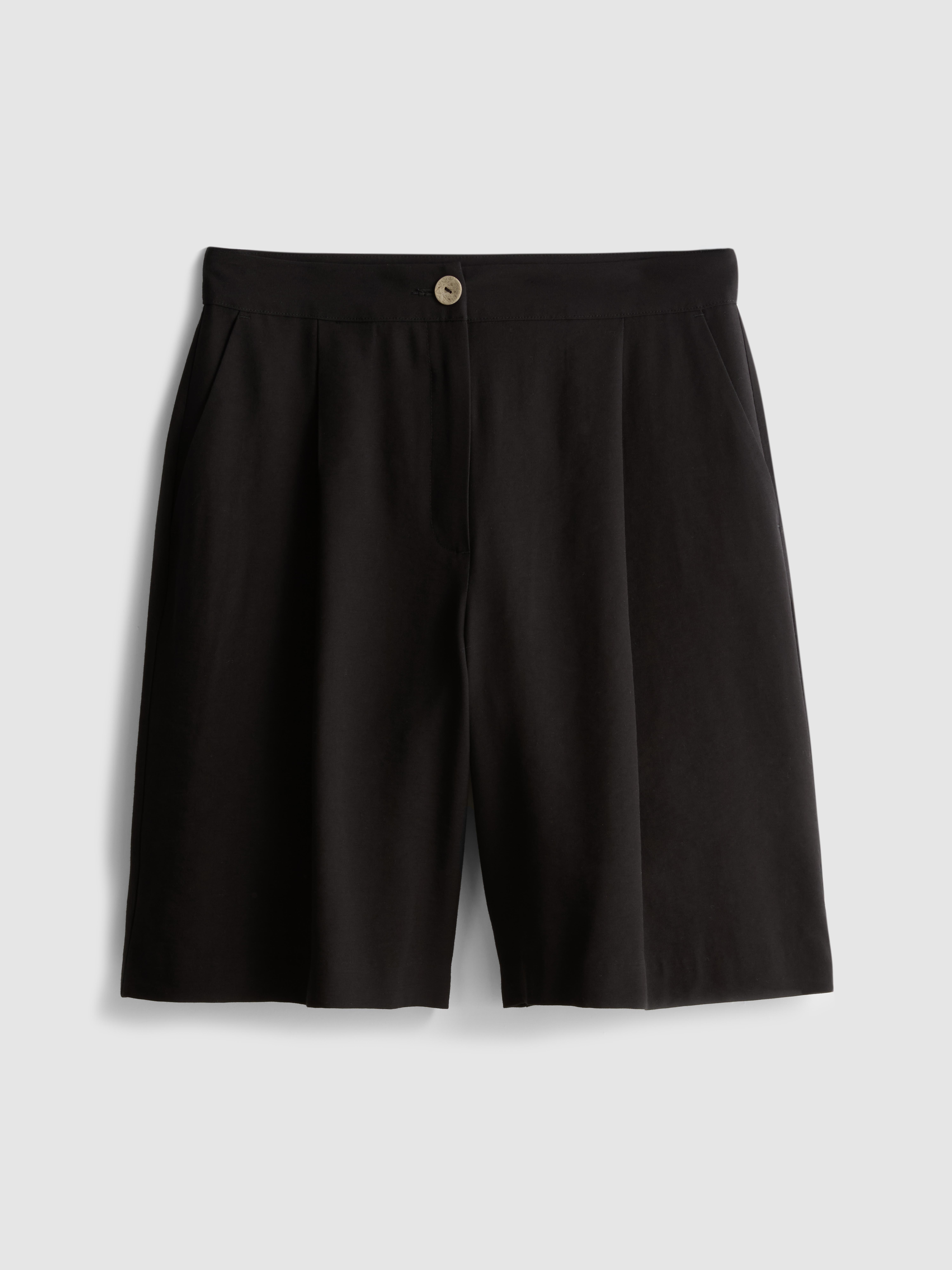 MAJOR FIND | Tailored Bermuda Shorts