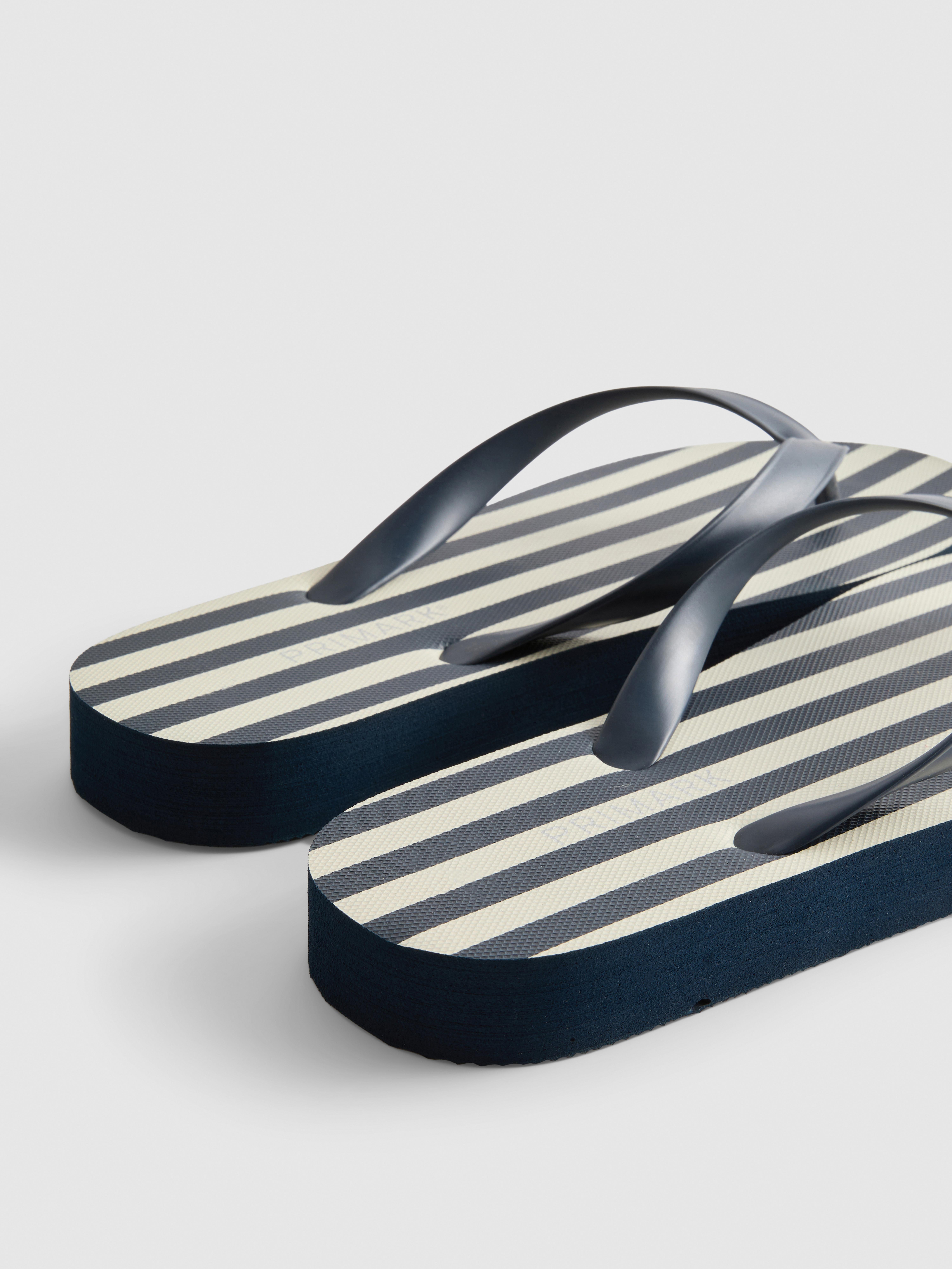 Chanclas de plataforma a rayas