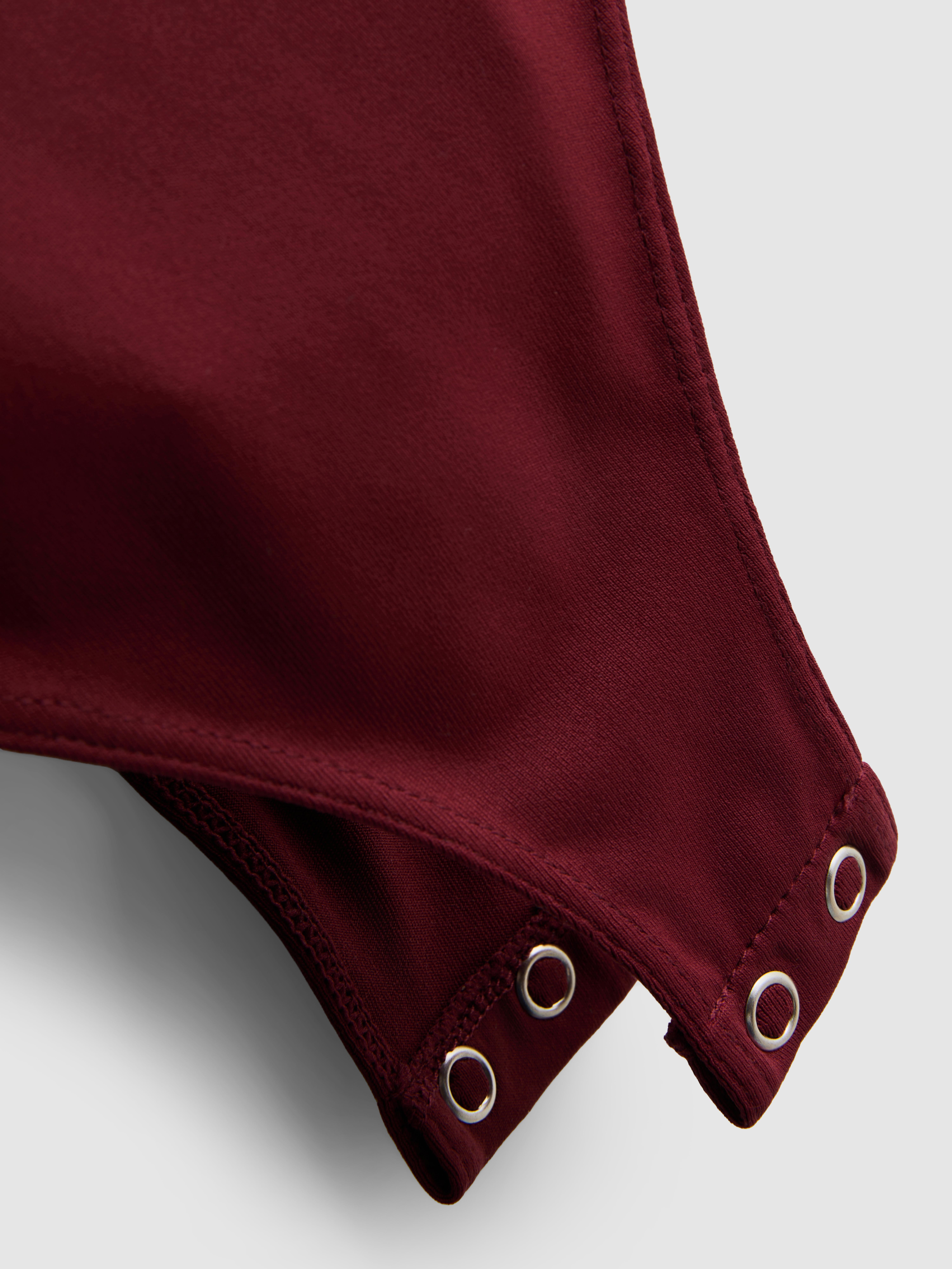Neckholder-Body mit tiefem Dekolleté