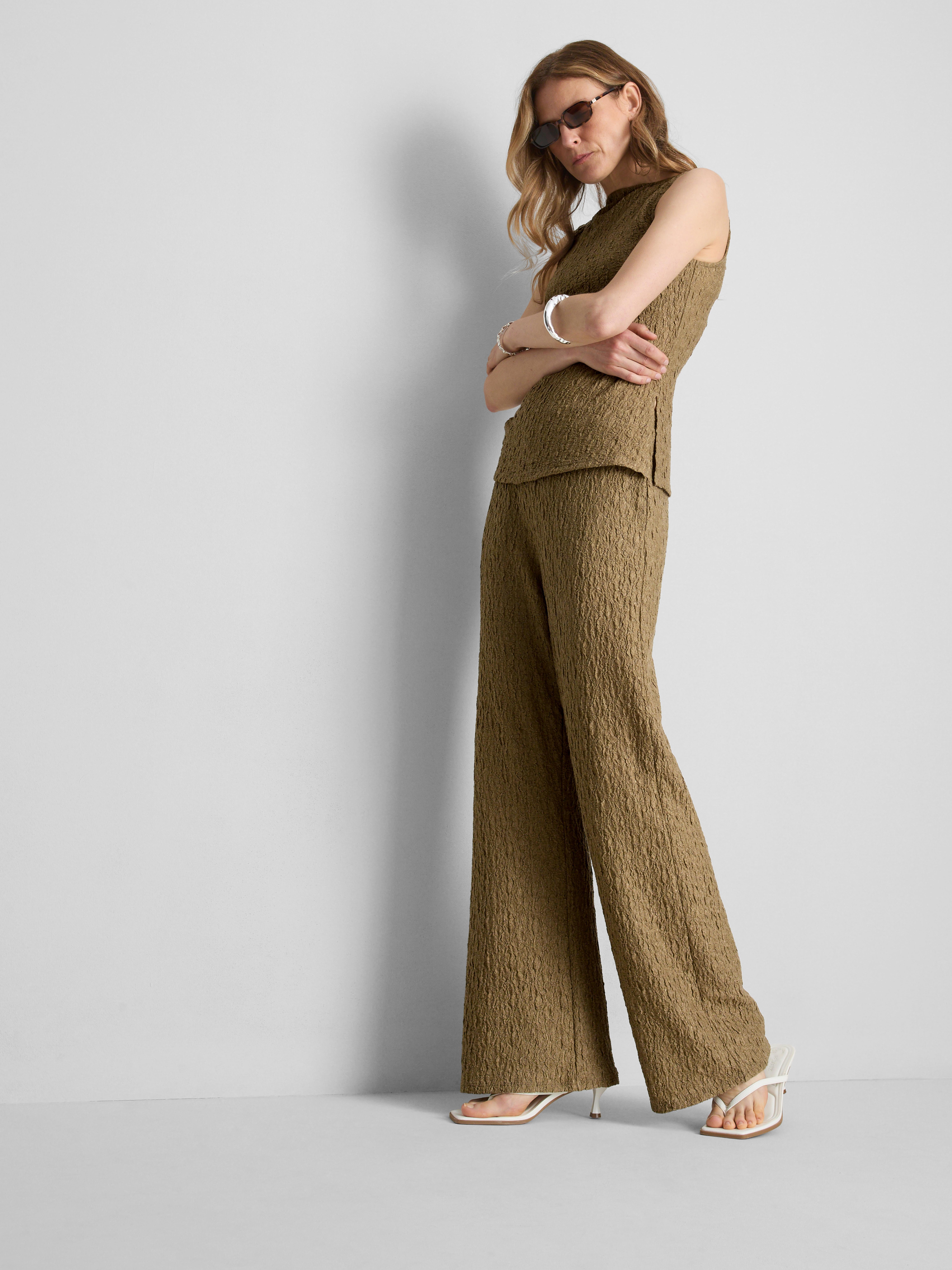 Women's Olive Straight-Leg Crinkle Pants | Primark