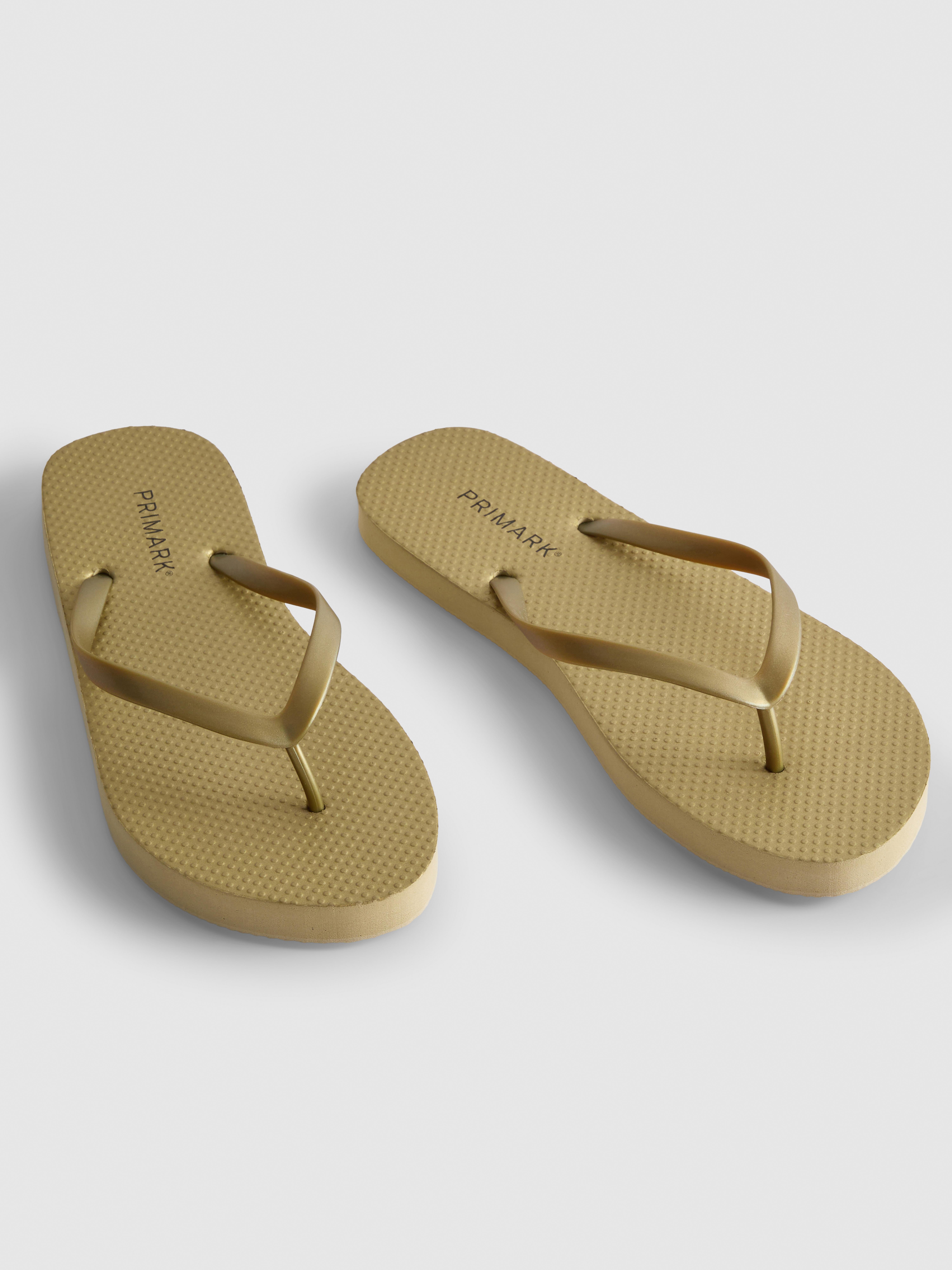 Chunky-Sole Flip Flops