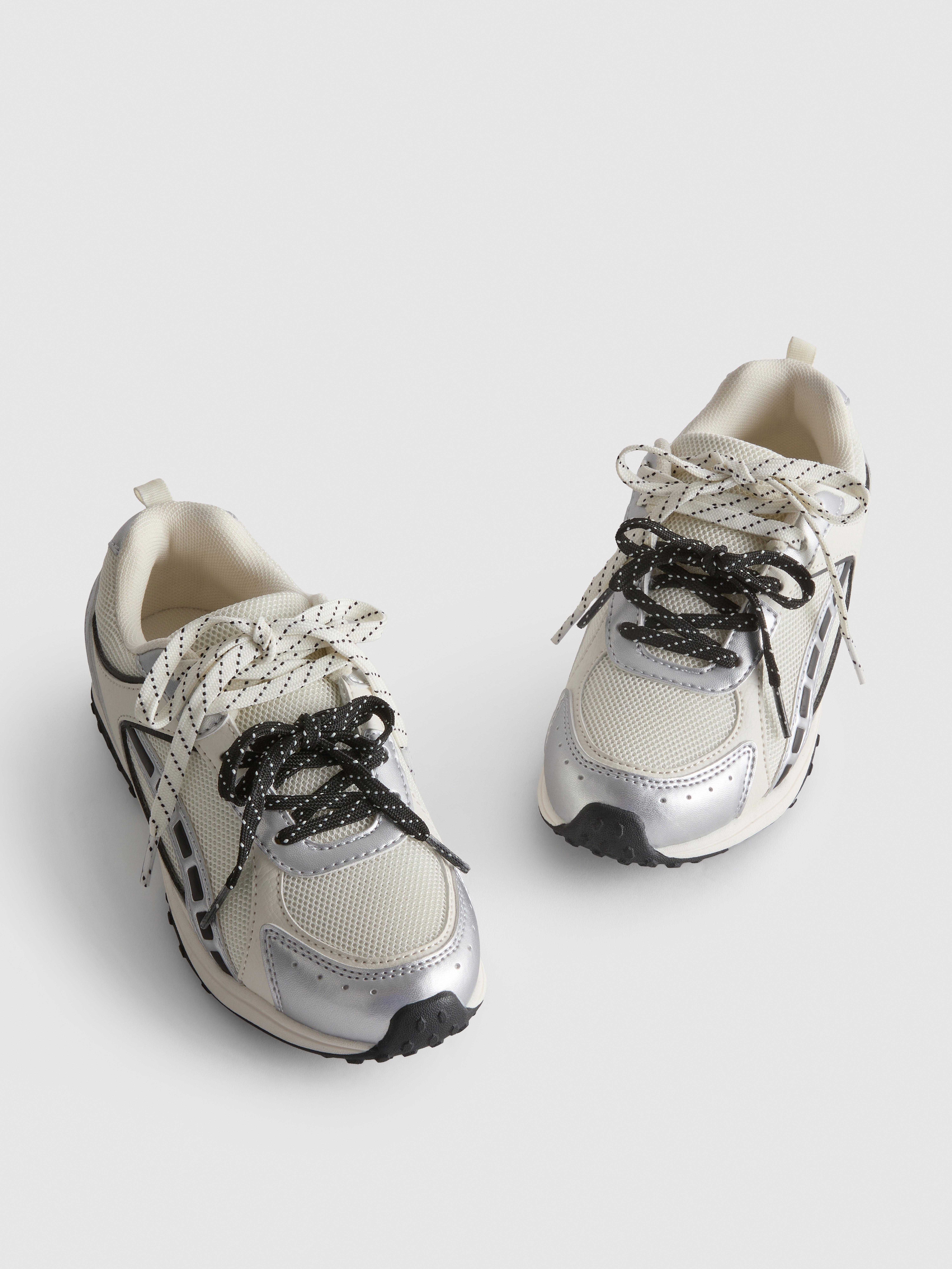 Double Lace Sneakers