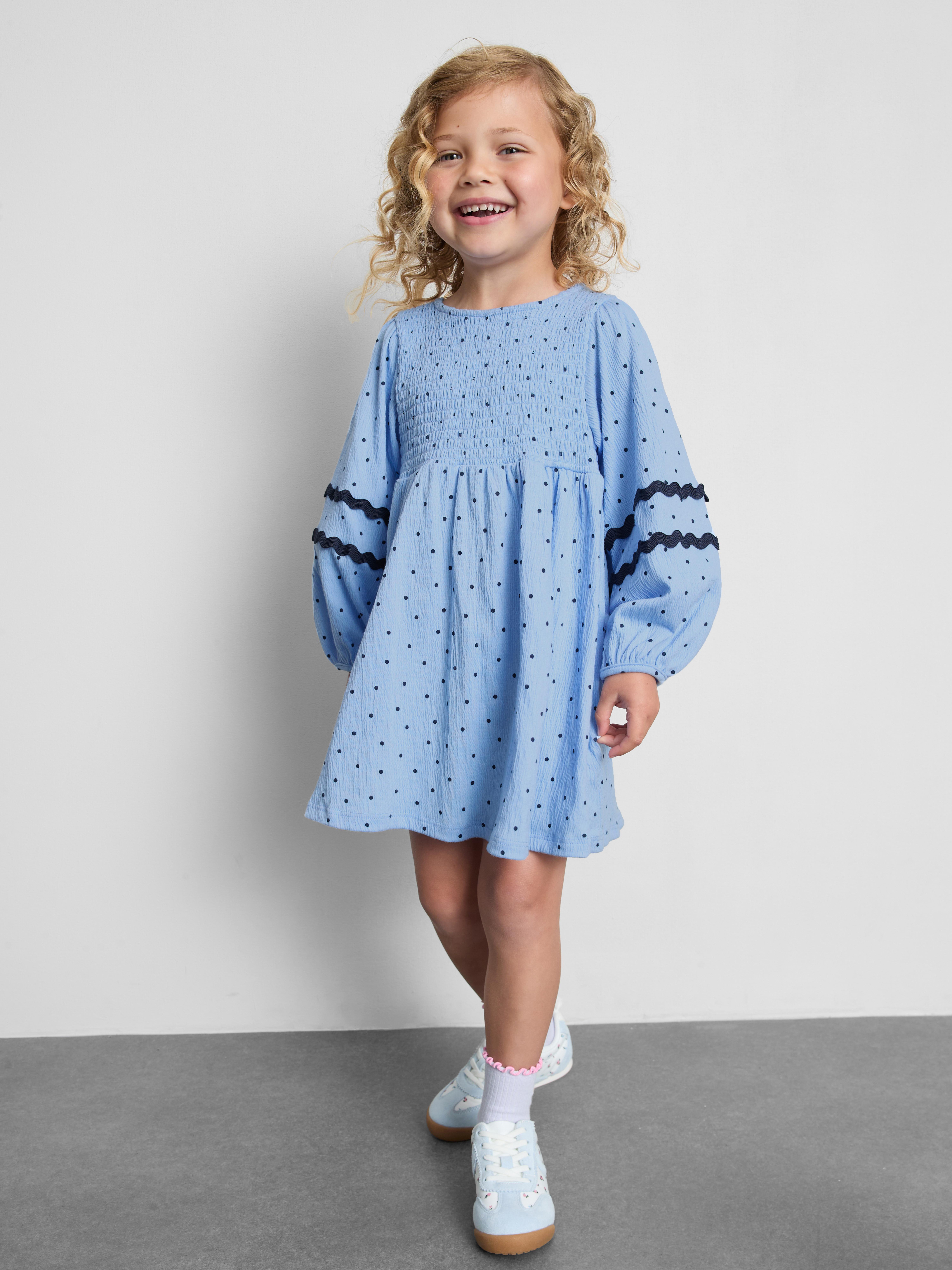 1–9 Jahre | Gesmoktes Kleid in Knitteroptik mit Ballonärmeln
