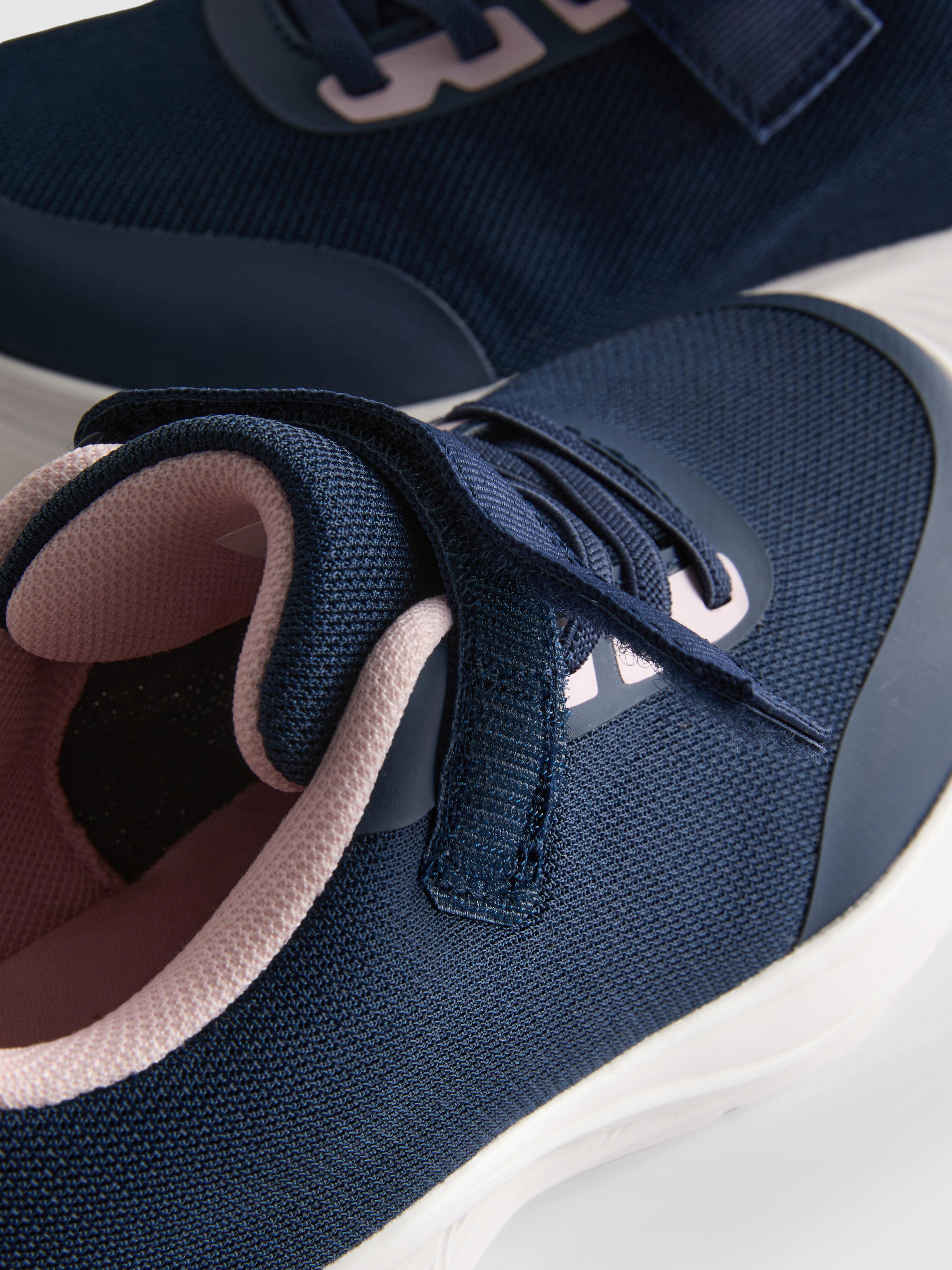 Low-Top Sneakers