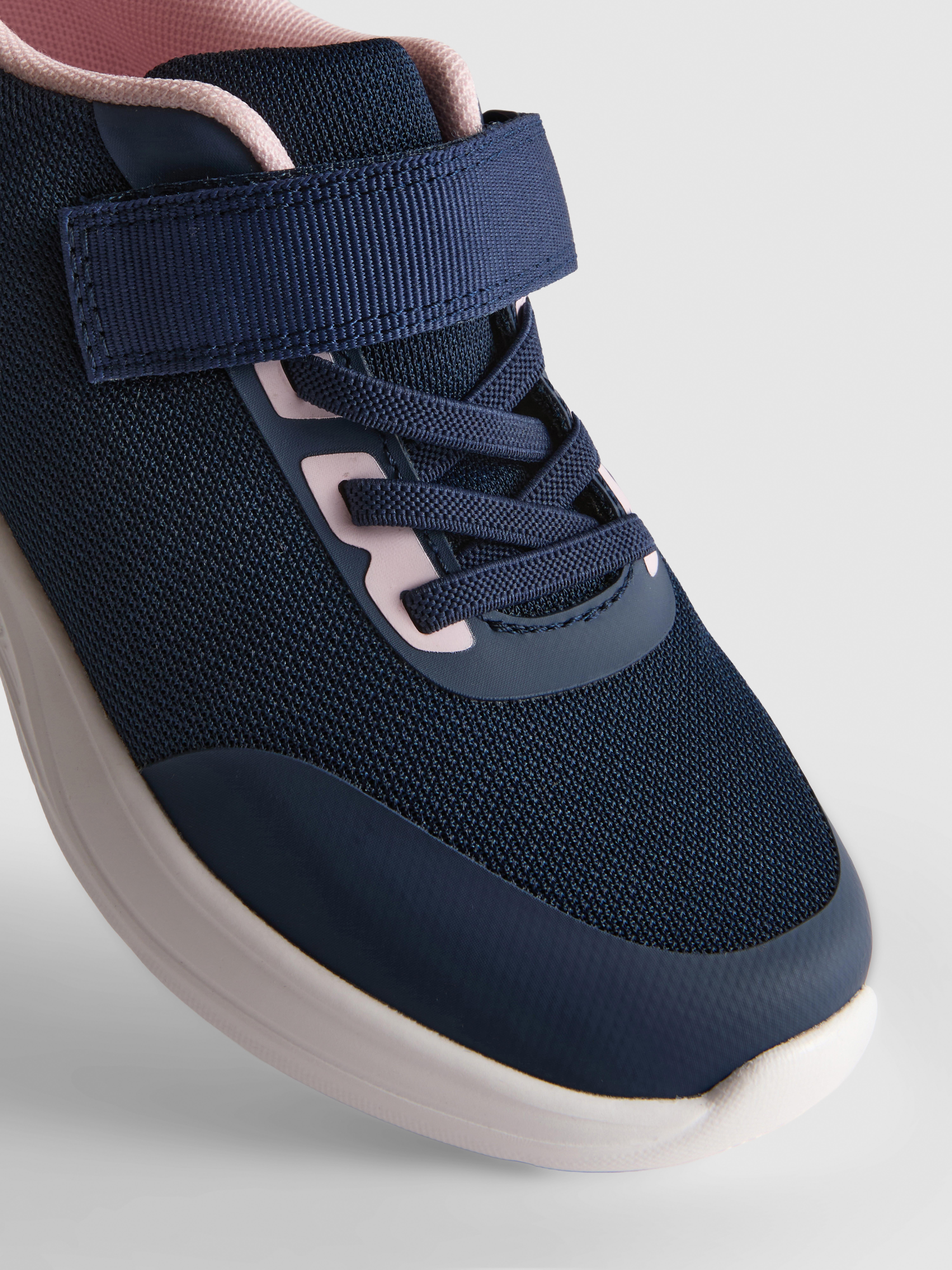 Low-Top Sneakers