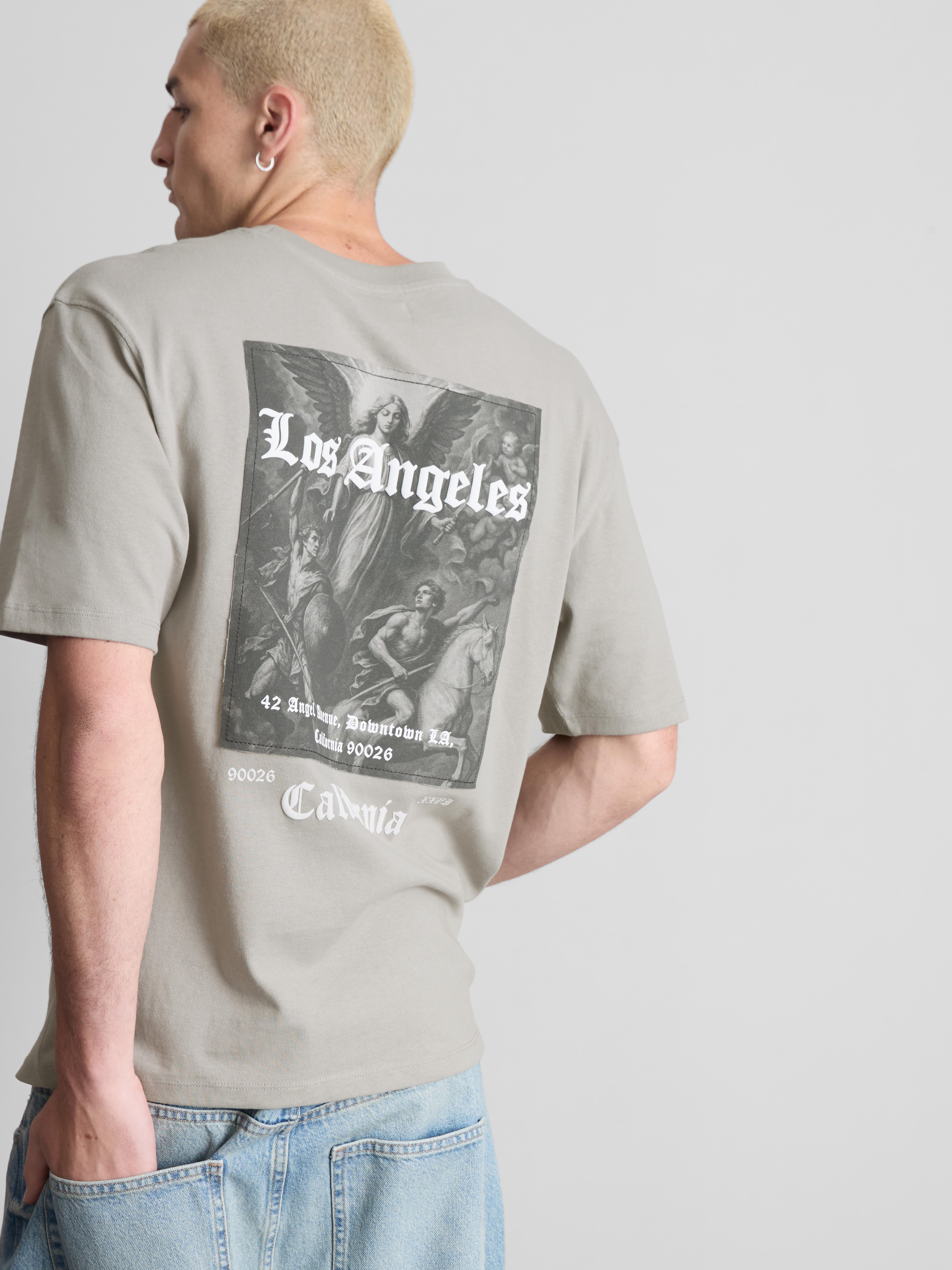 Los Angeles Graphic T-Shirt