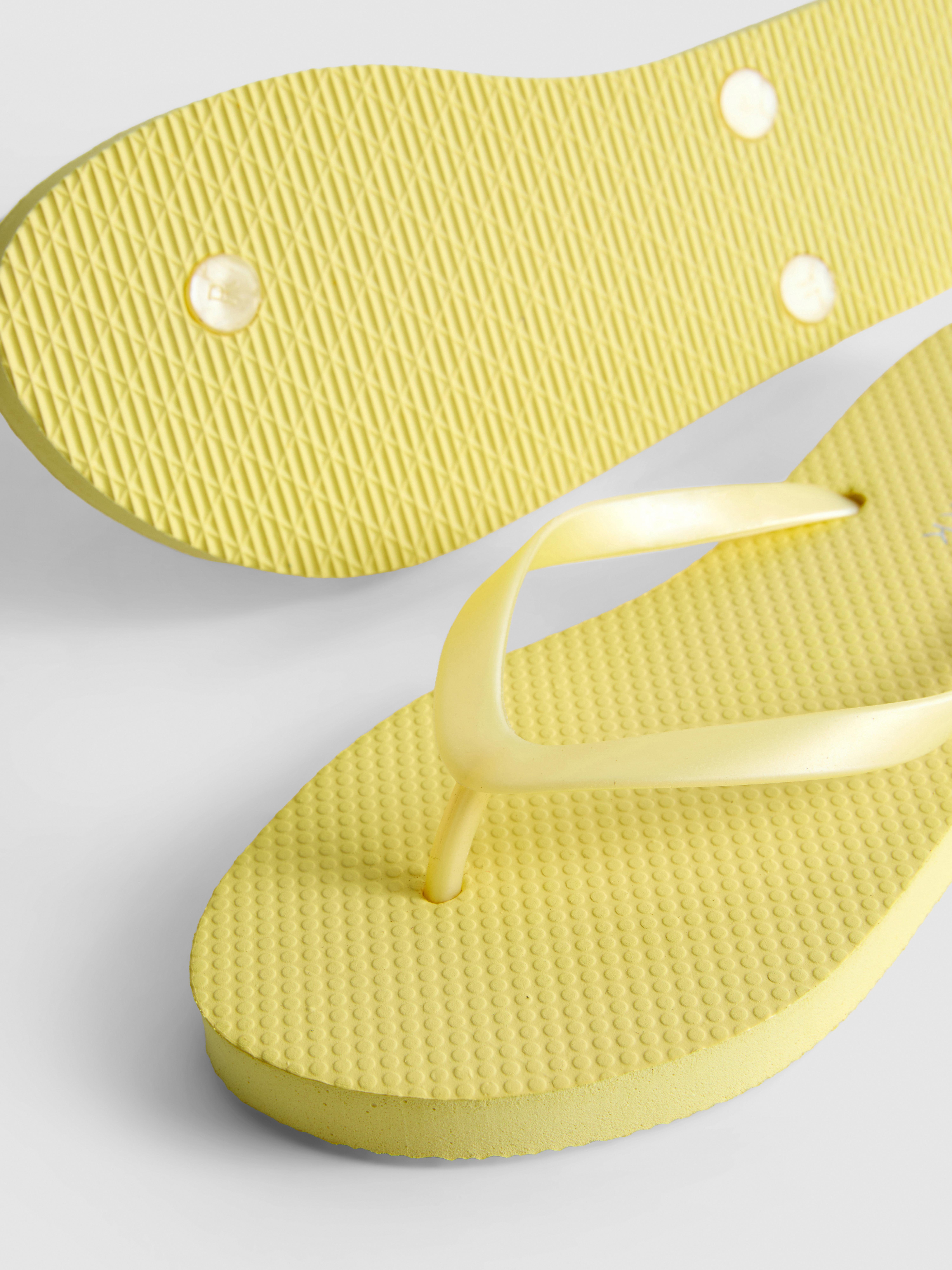 Essential Flip Flops