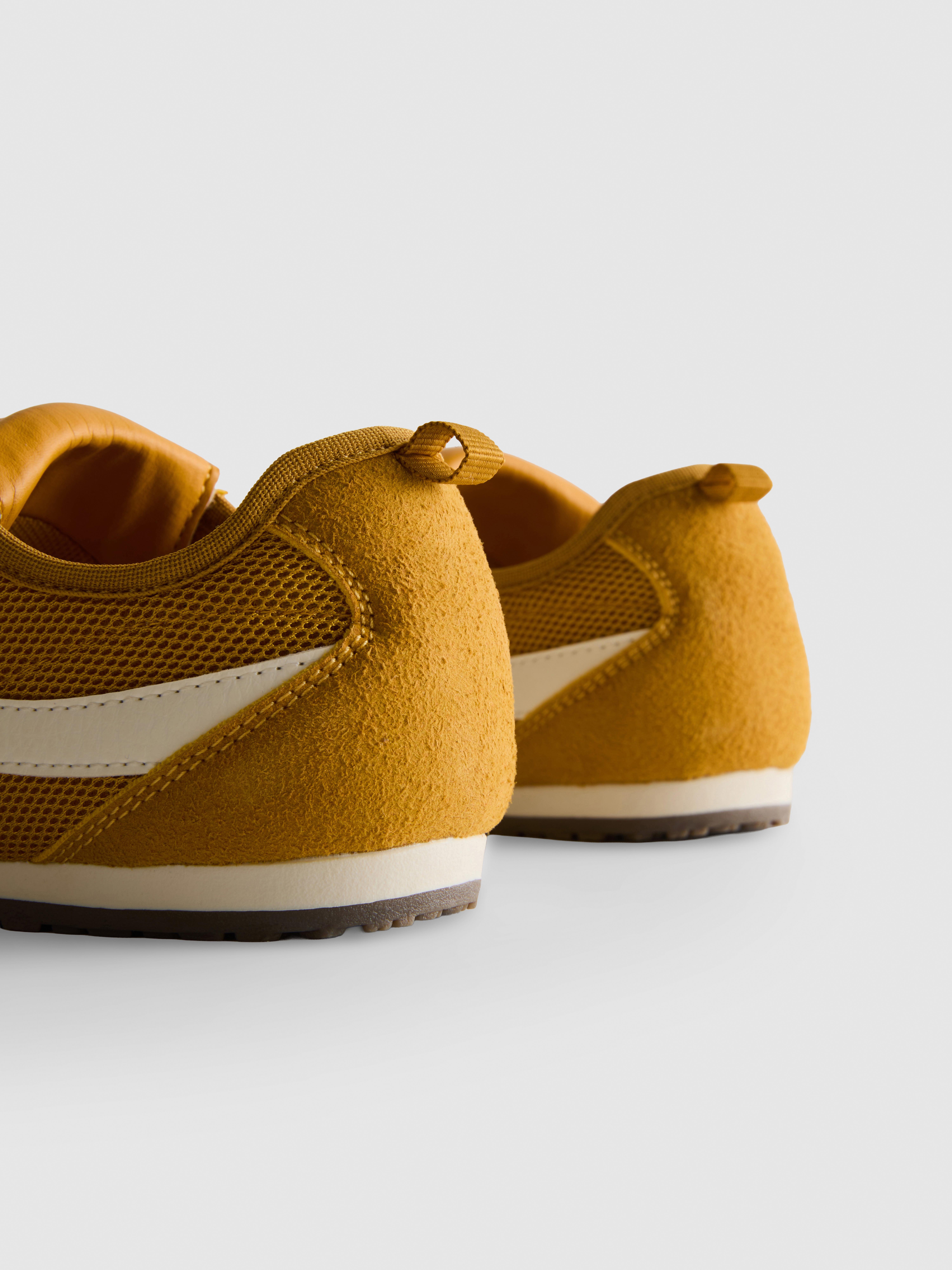 Low-Top Sneakers