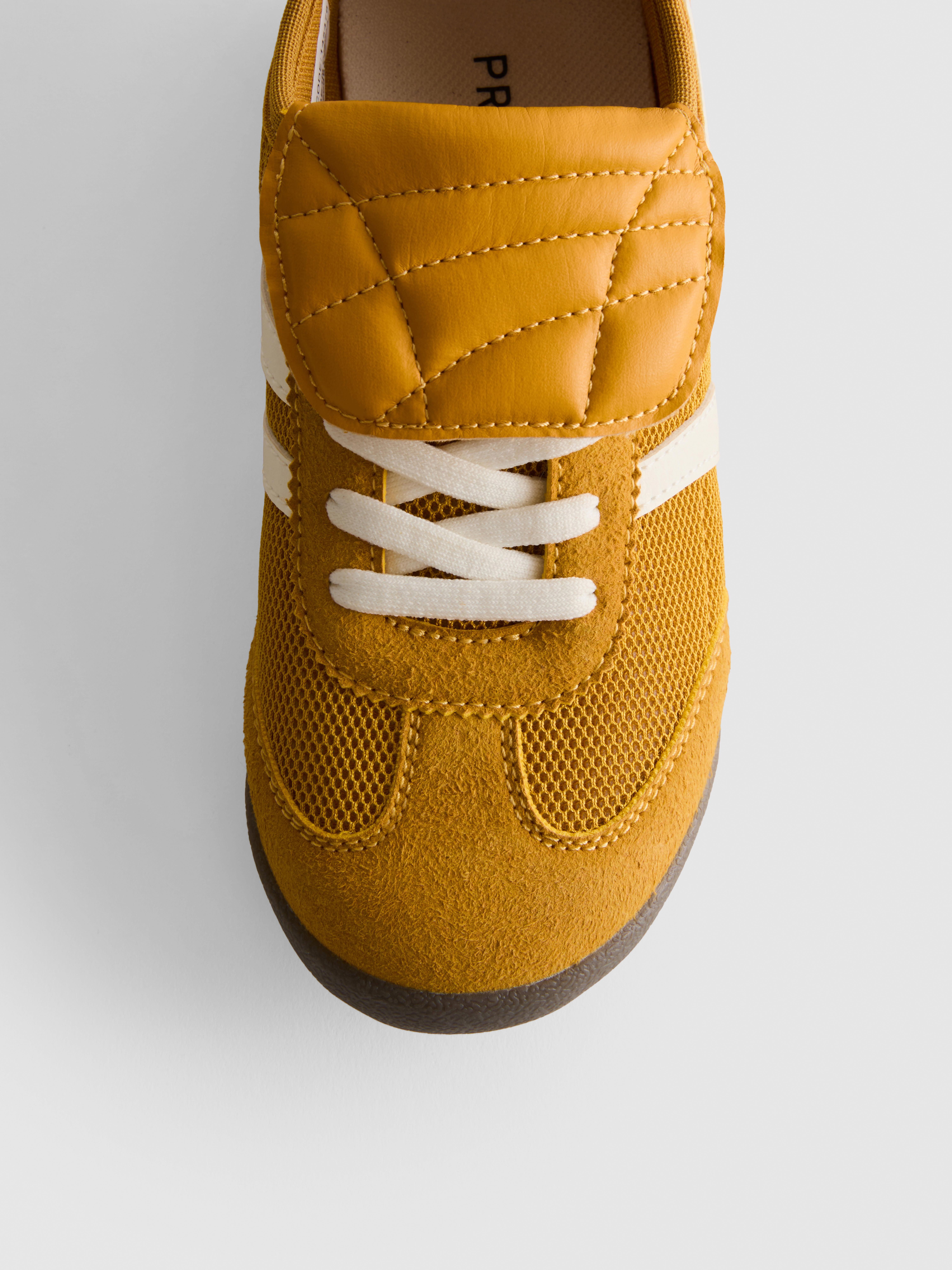 Low-Top Sneakers