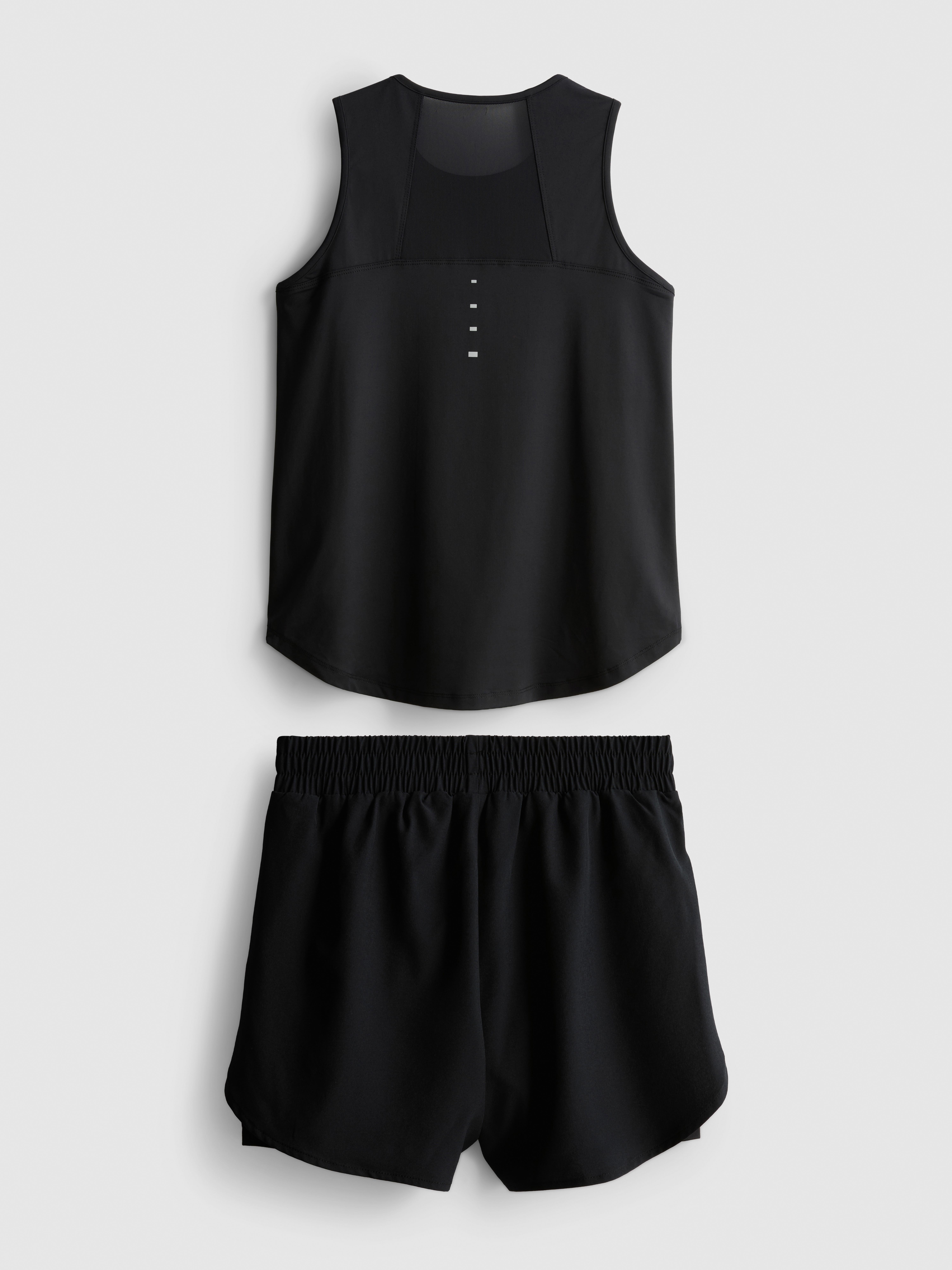 7-15 años | Pantalones cortos y camiseta sin mangas