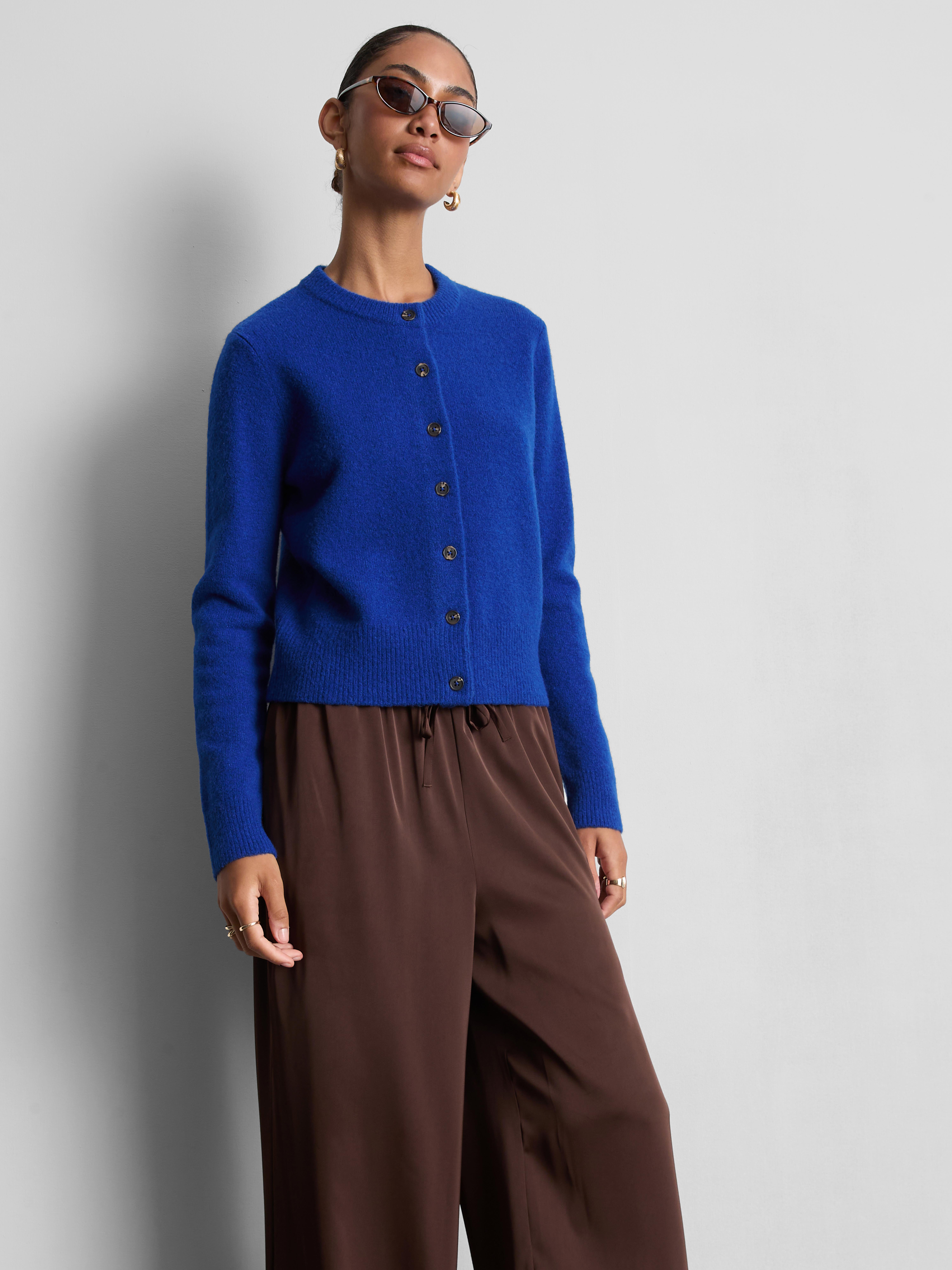 Women's Light Gray Essential Knitted Crewneck Cardigan | Primark