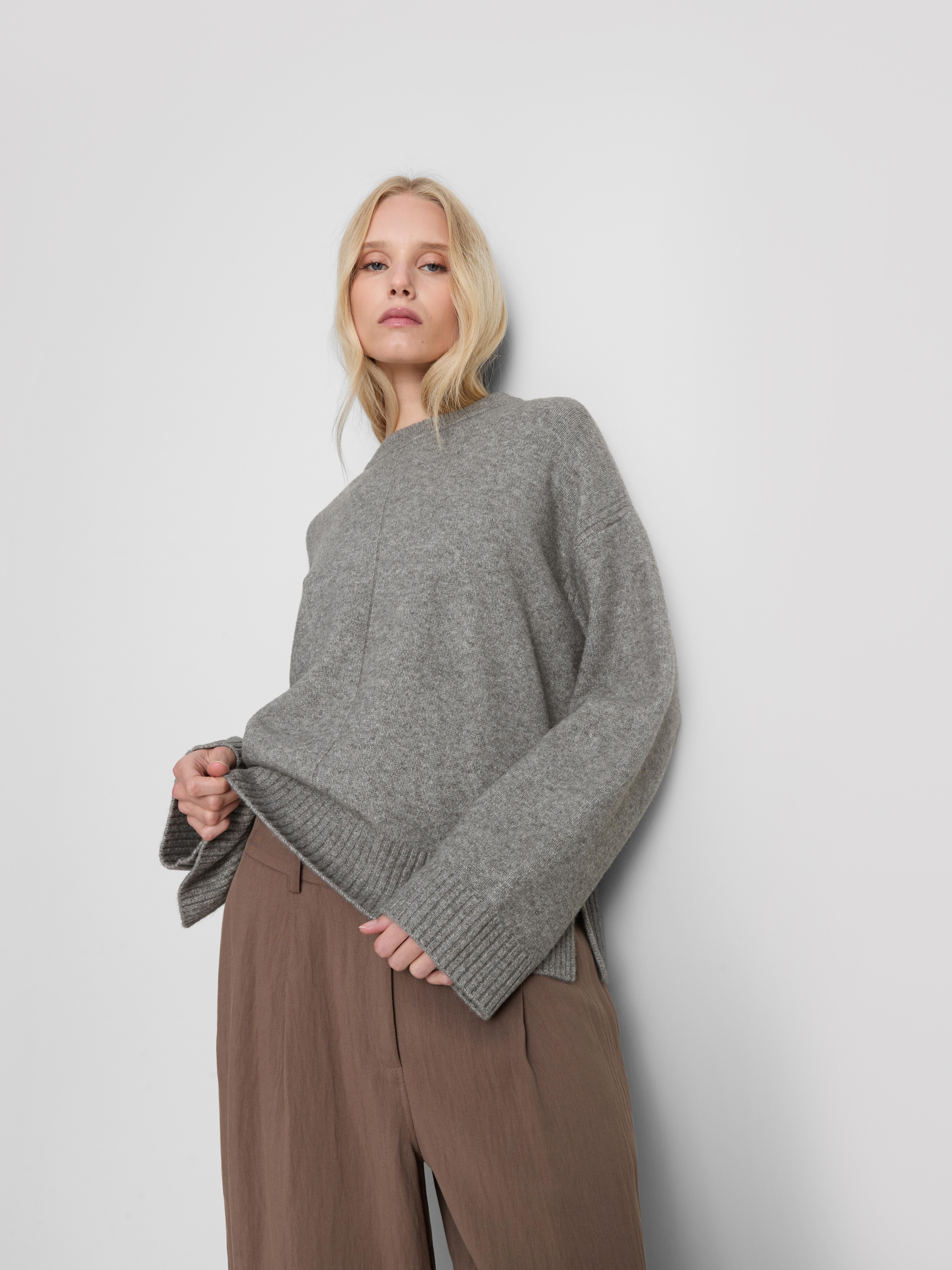 Maglione girocollo con cuciture By Coleen