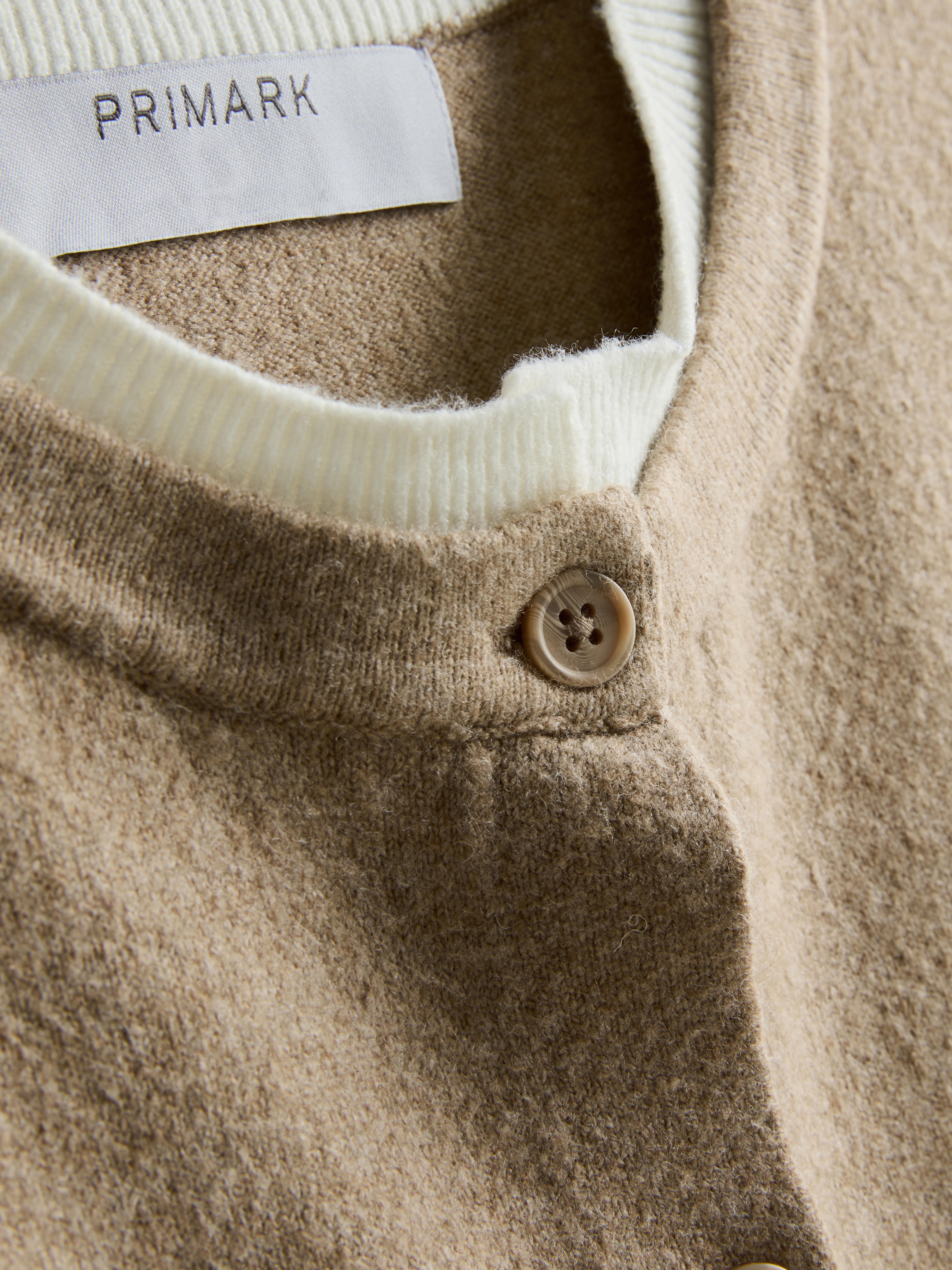 Knitted Double Layered Cardigan