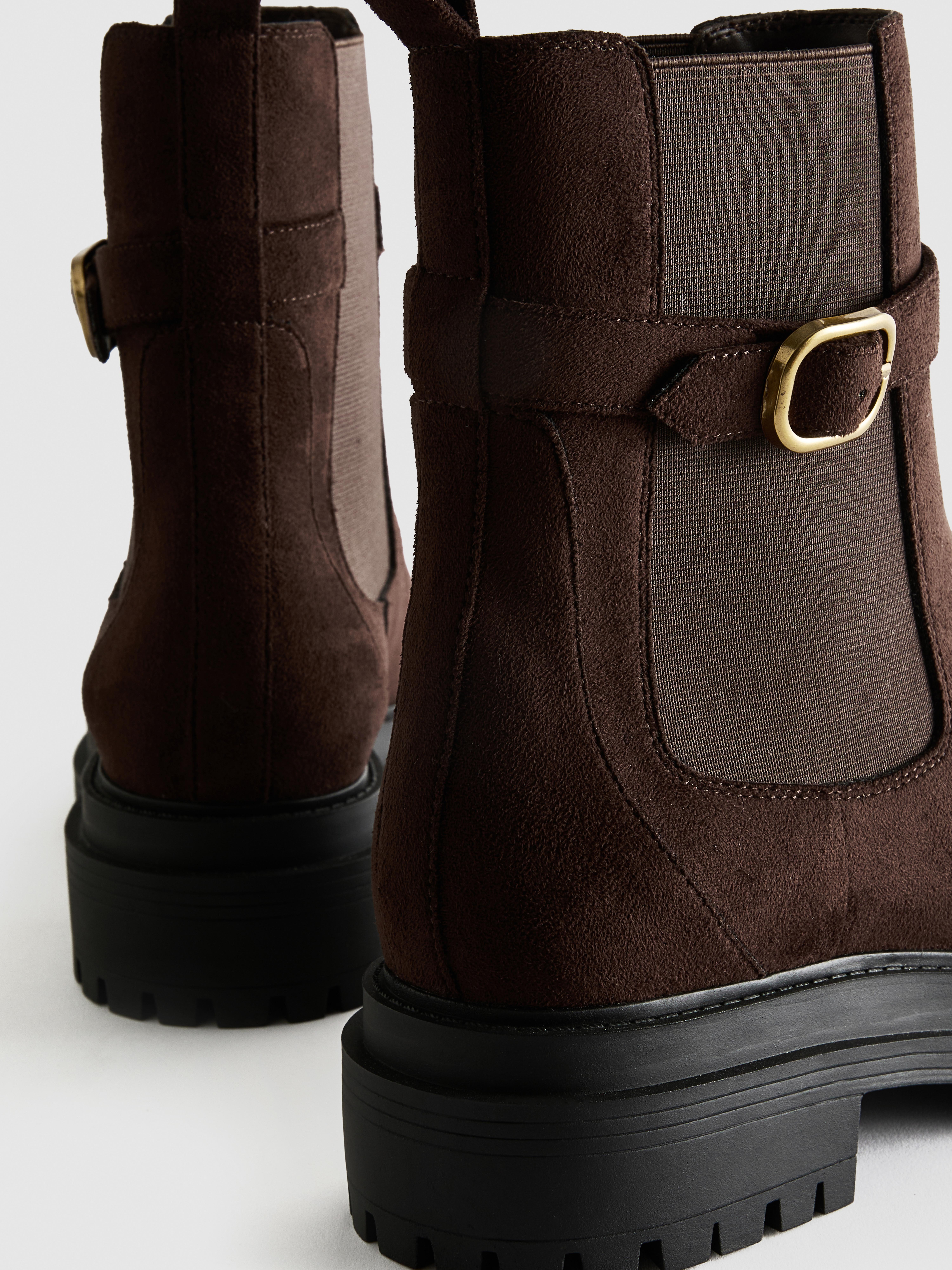 Paula Echevarría Chunky Buckle Chelsea Ankle Boots