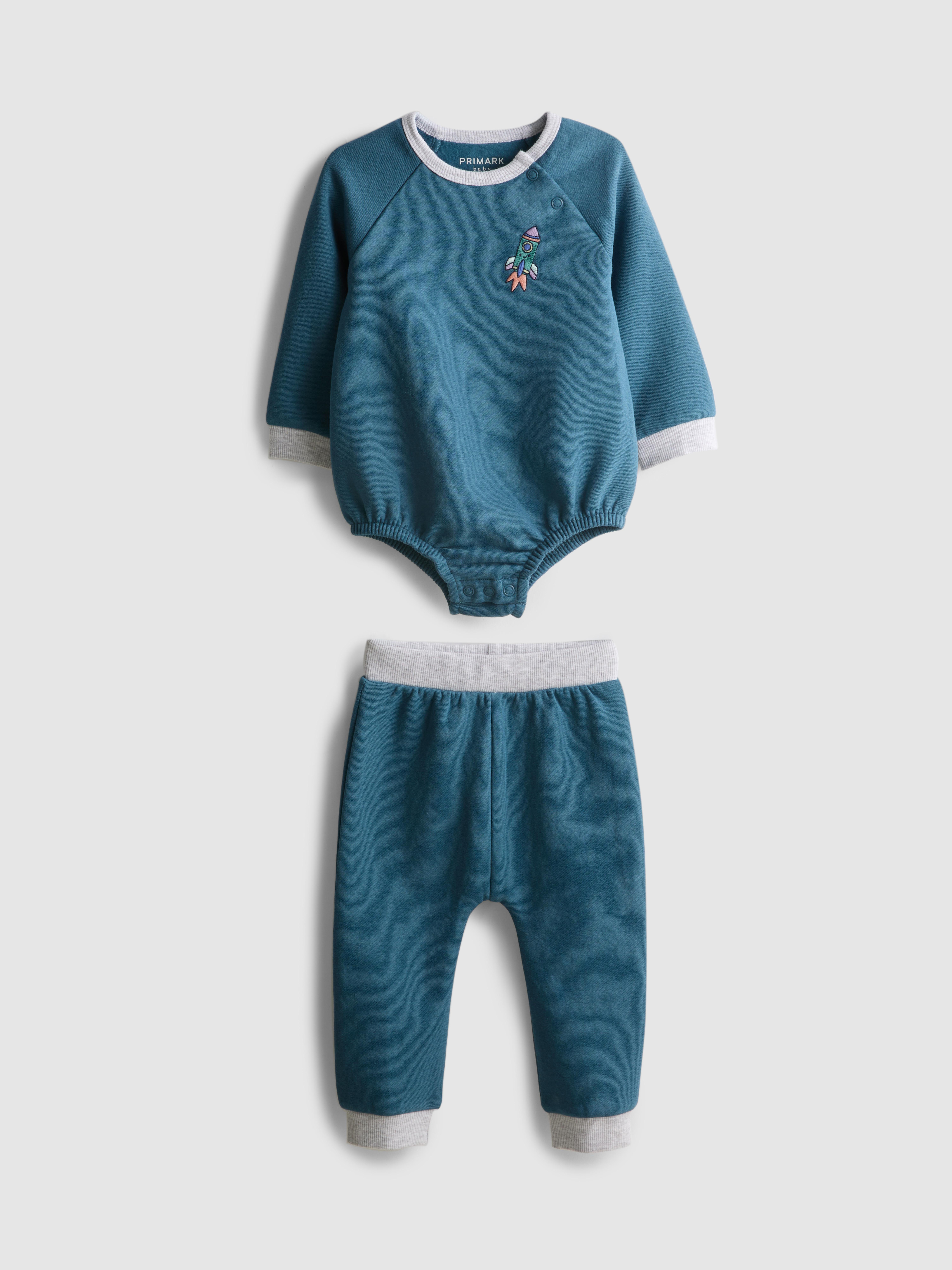 0-18mths | Cotton-Rich Onesie and Joggers Newborn Set