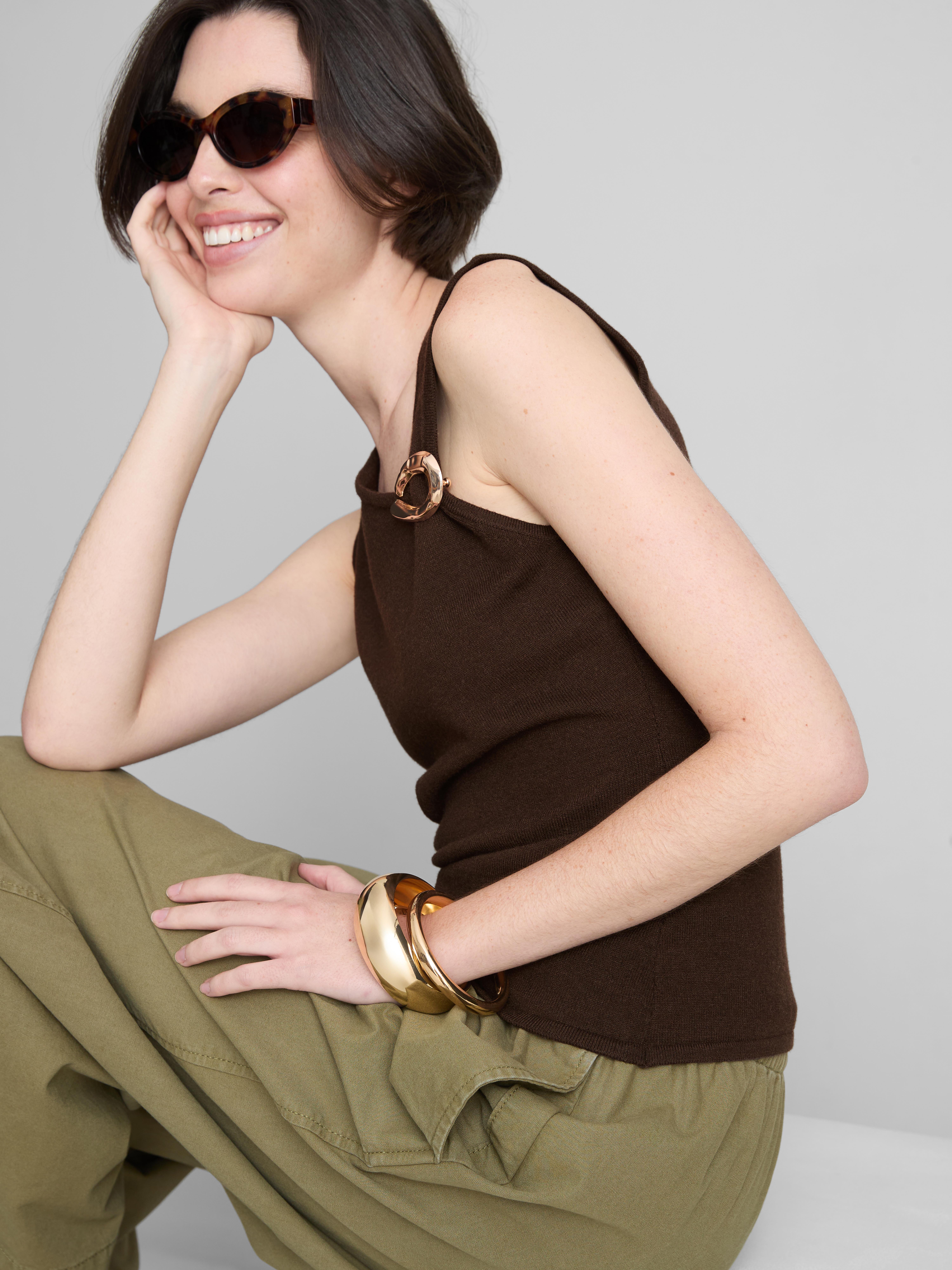 Knitted Brooch Detail Tank Top