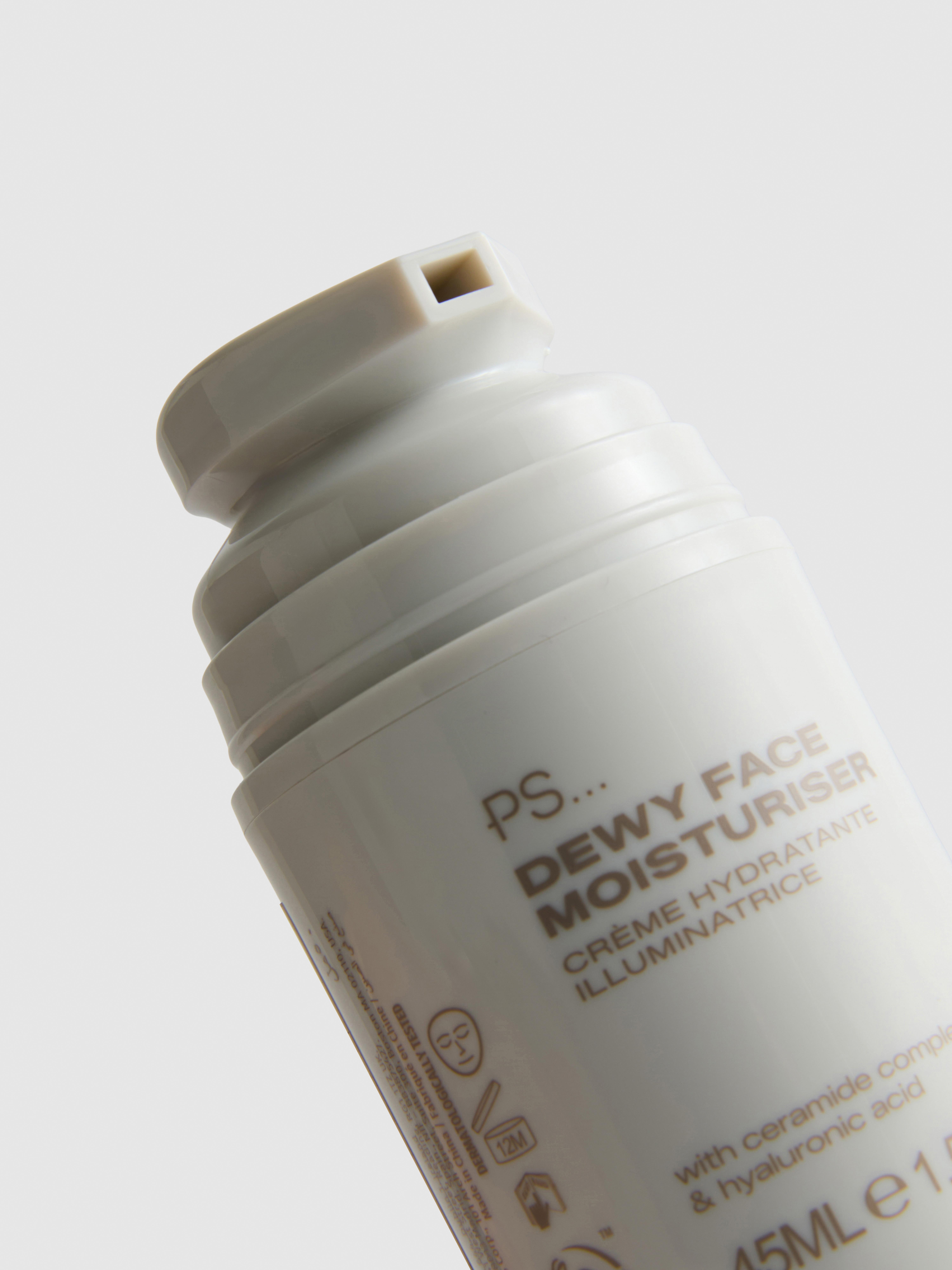 PS... Glow Face Moisturiser