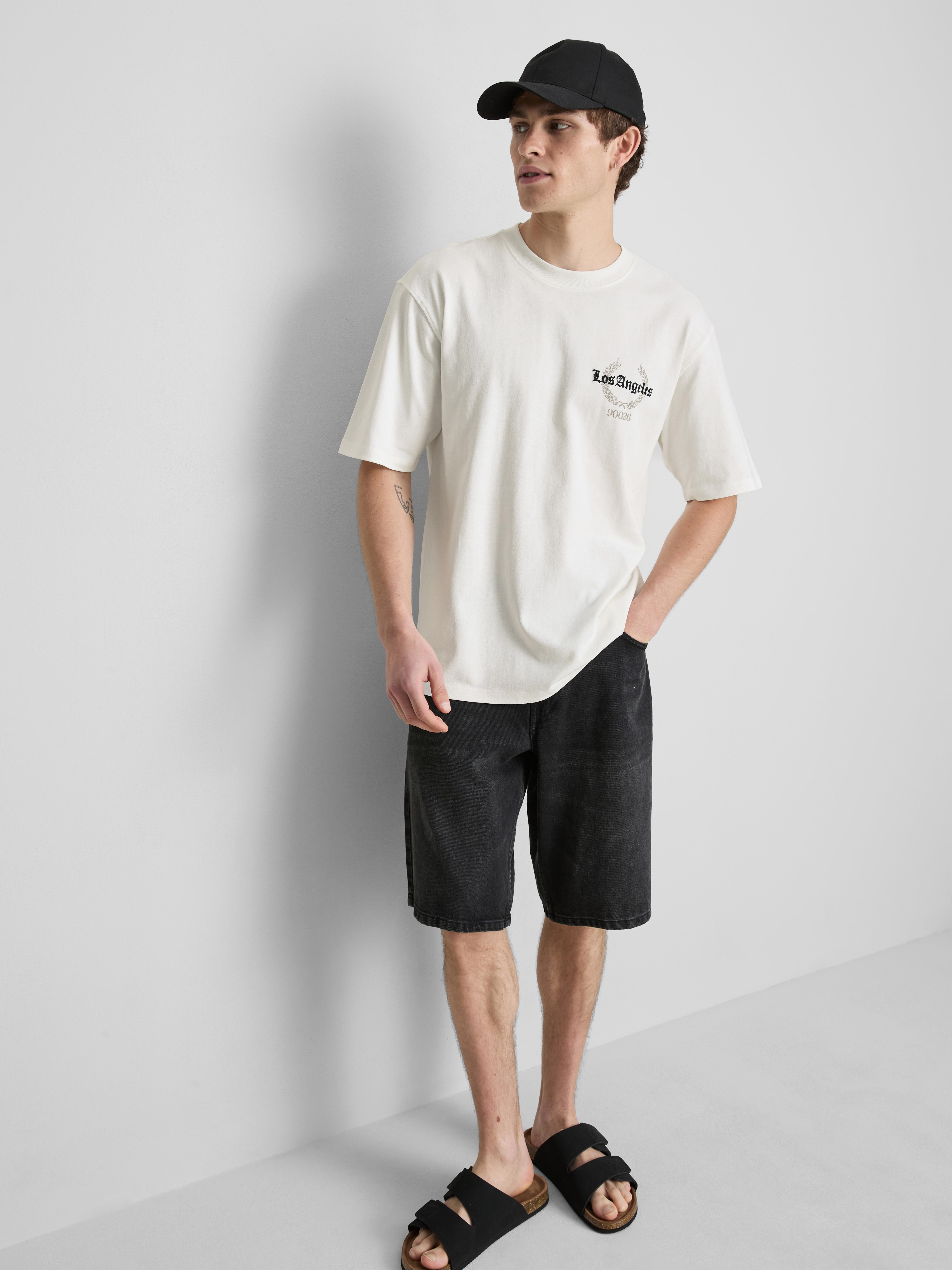 Los Angeles Graphic T-Shirt