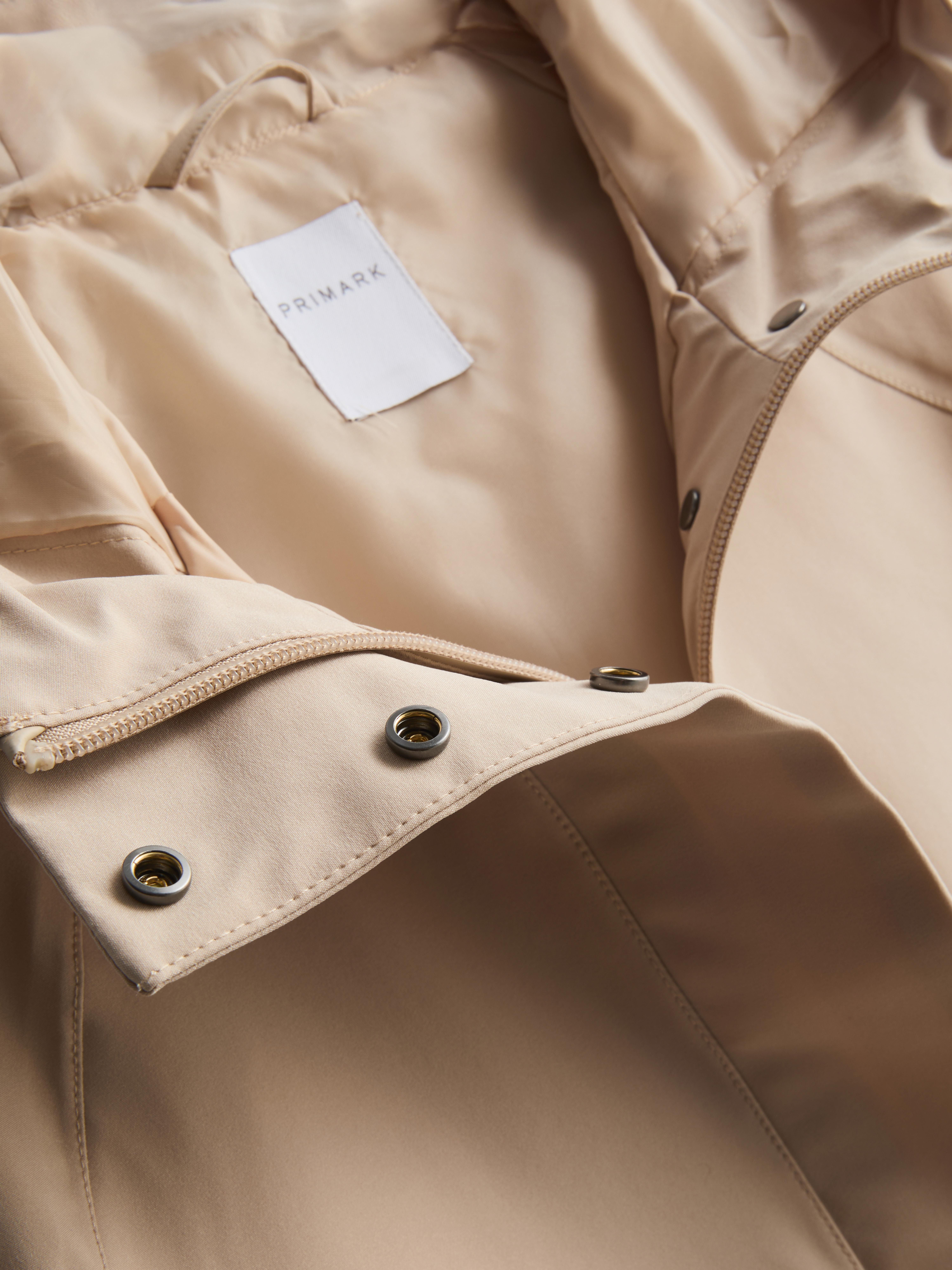 Short Raglan-Sleeve Raincoat