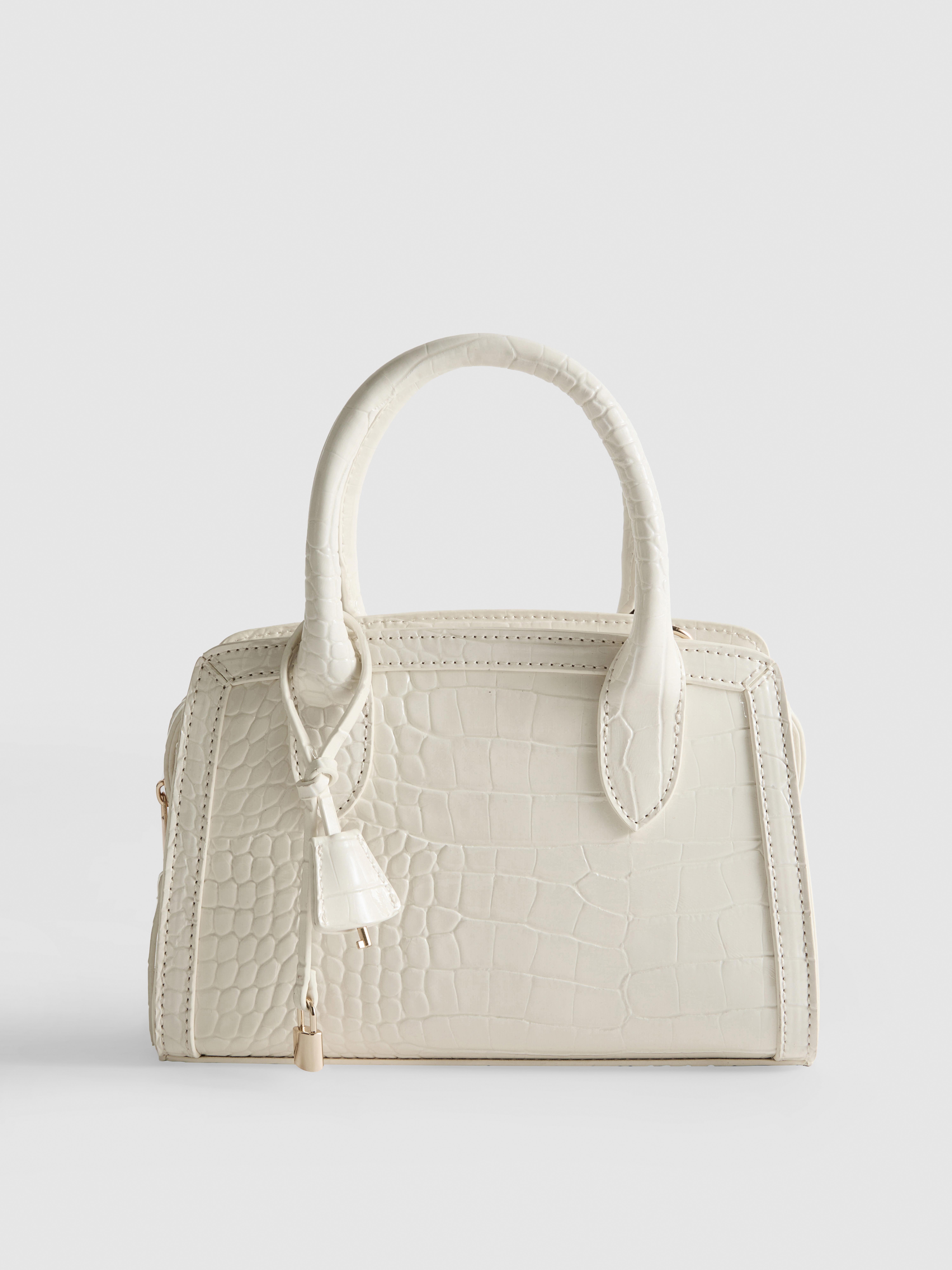 Croc-Effect Grab Bag