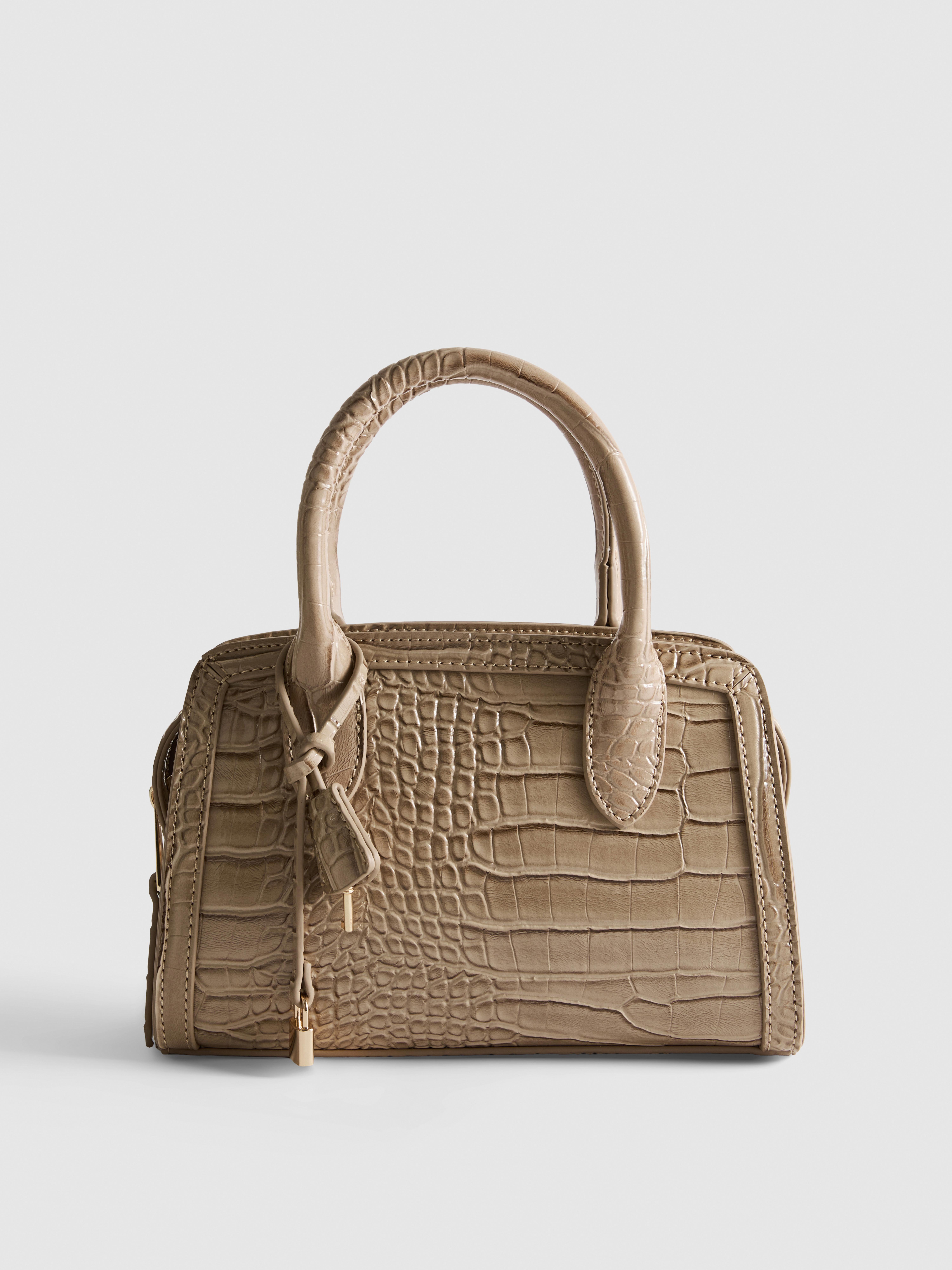 Croc-Effect Grab Bag