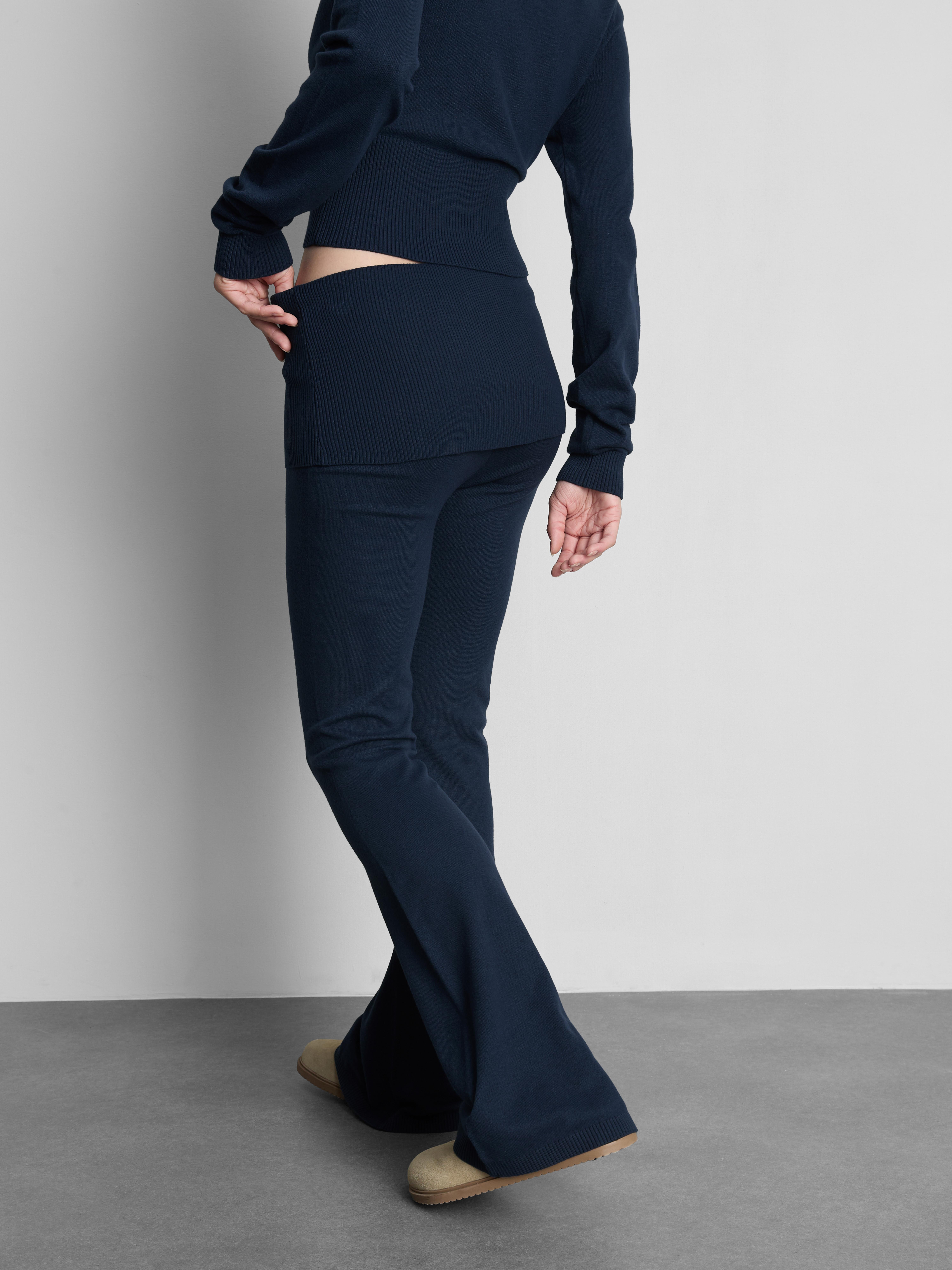 The Primark Scene | Knitted Foldover Flared Leggings