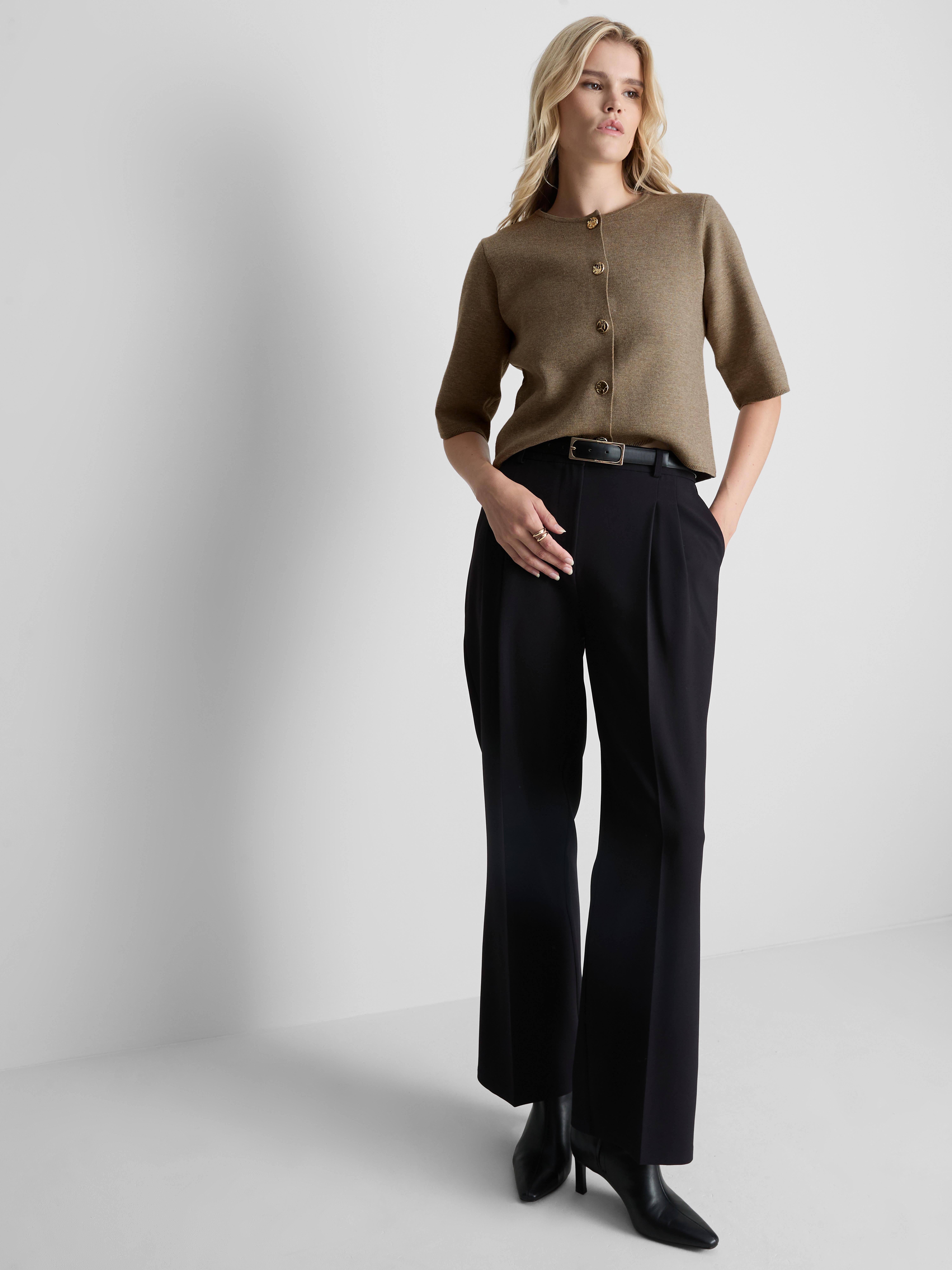 Boxy Roundneck Cardigan