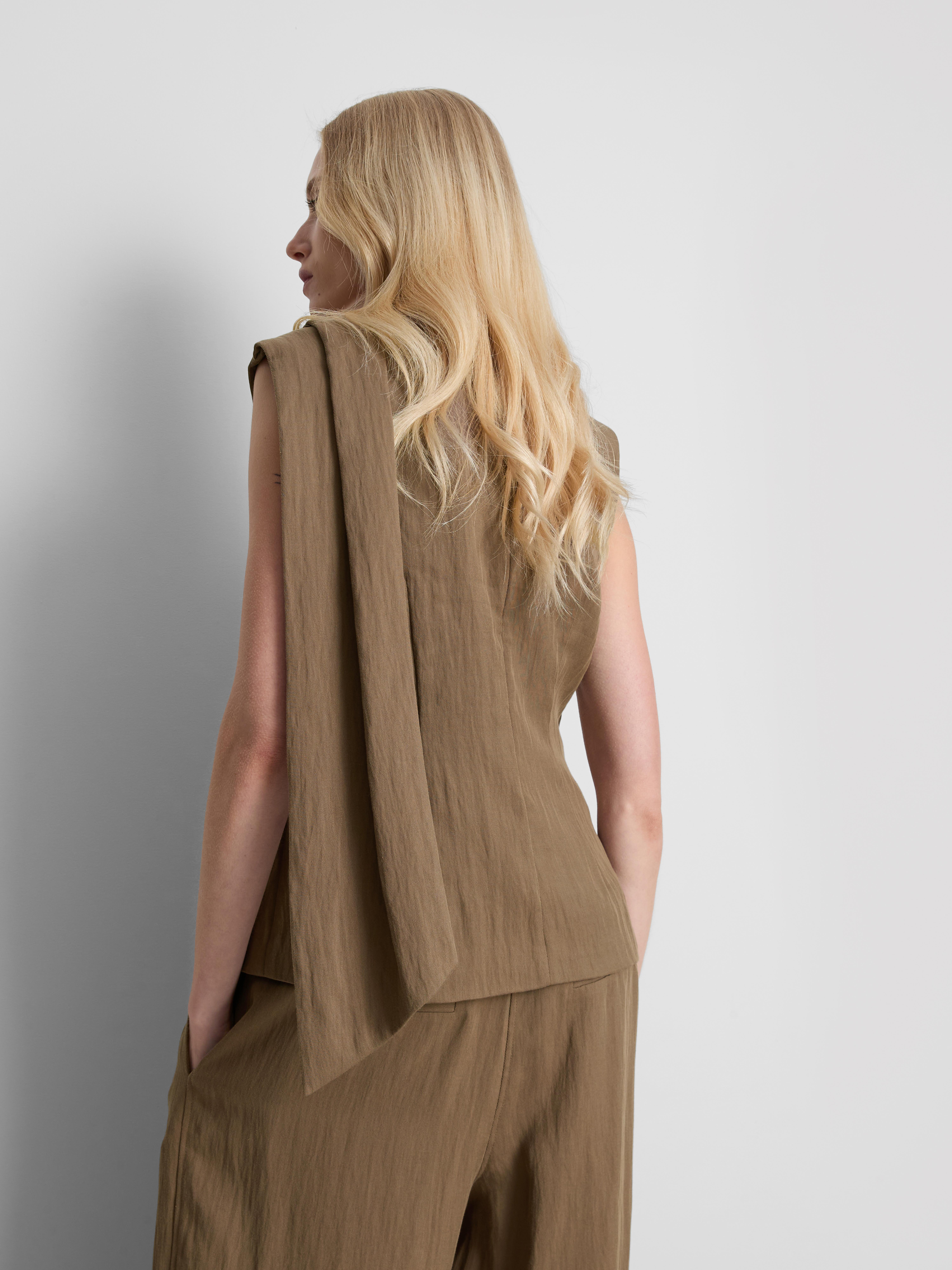 Top con sciarpa strutturato By Coleen