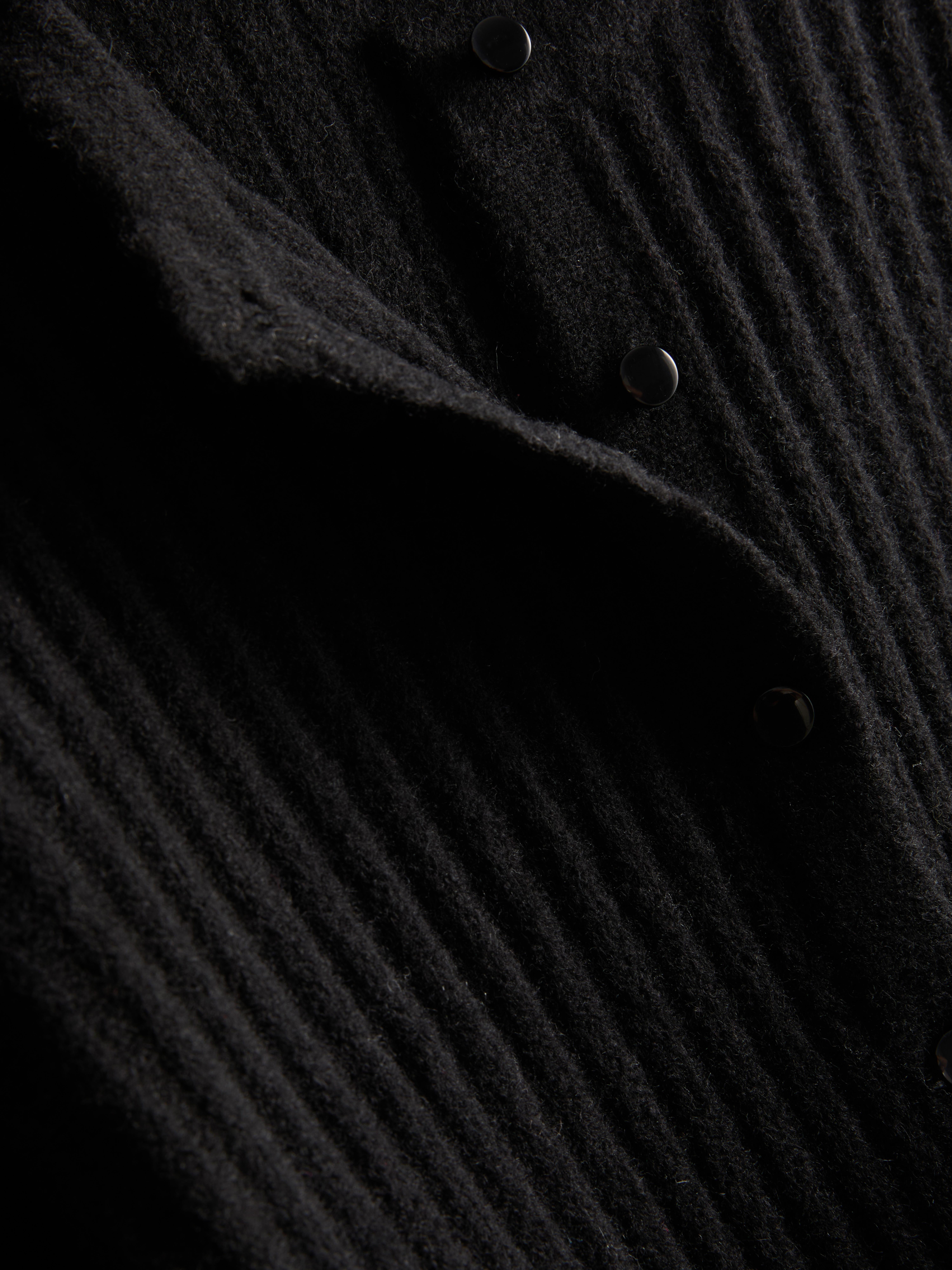 Skulpturaler, gerippter Cardigan