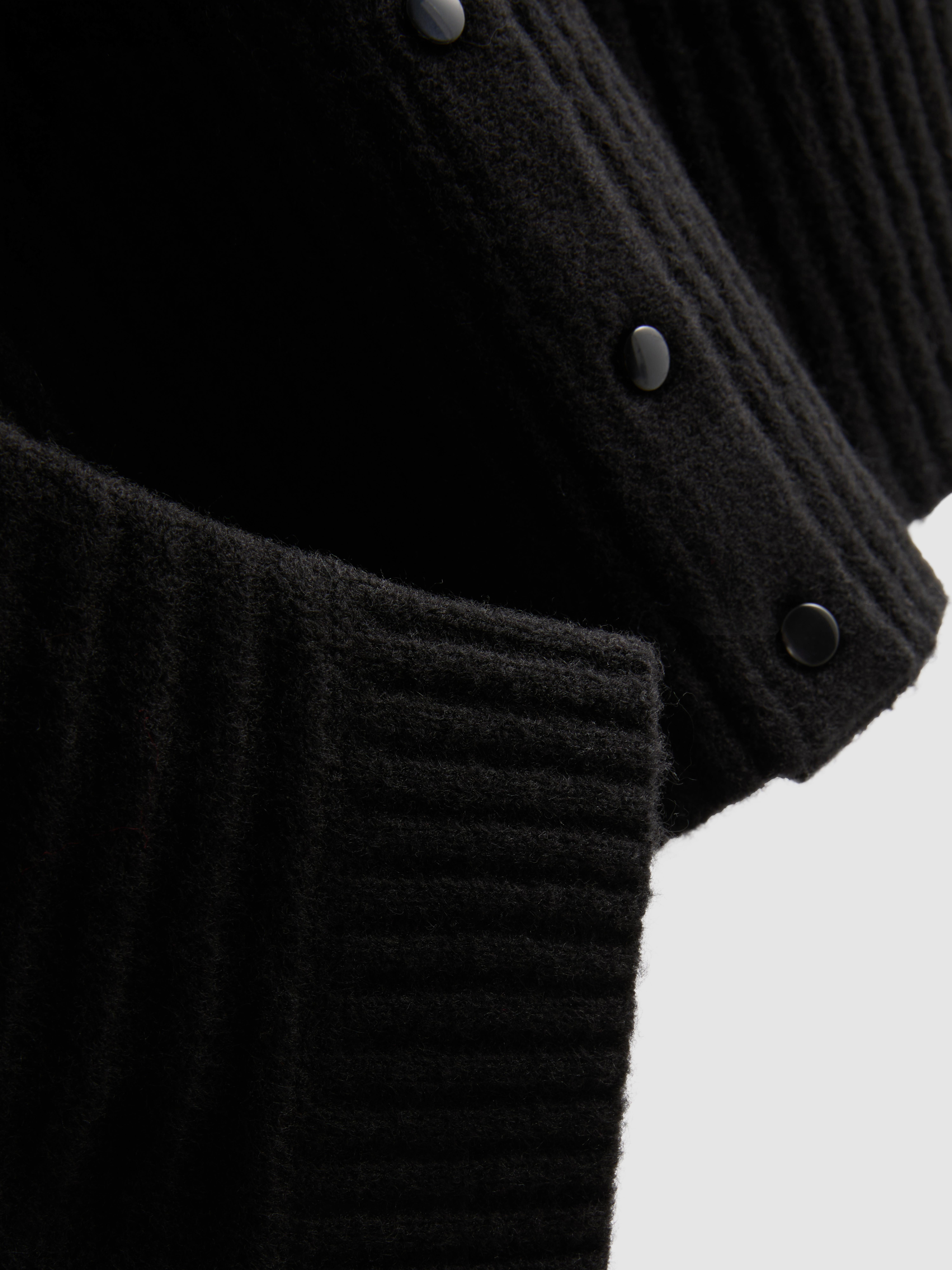 Skulpturaler, gerippter Cardigan