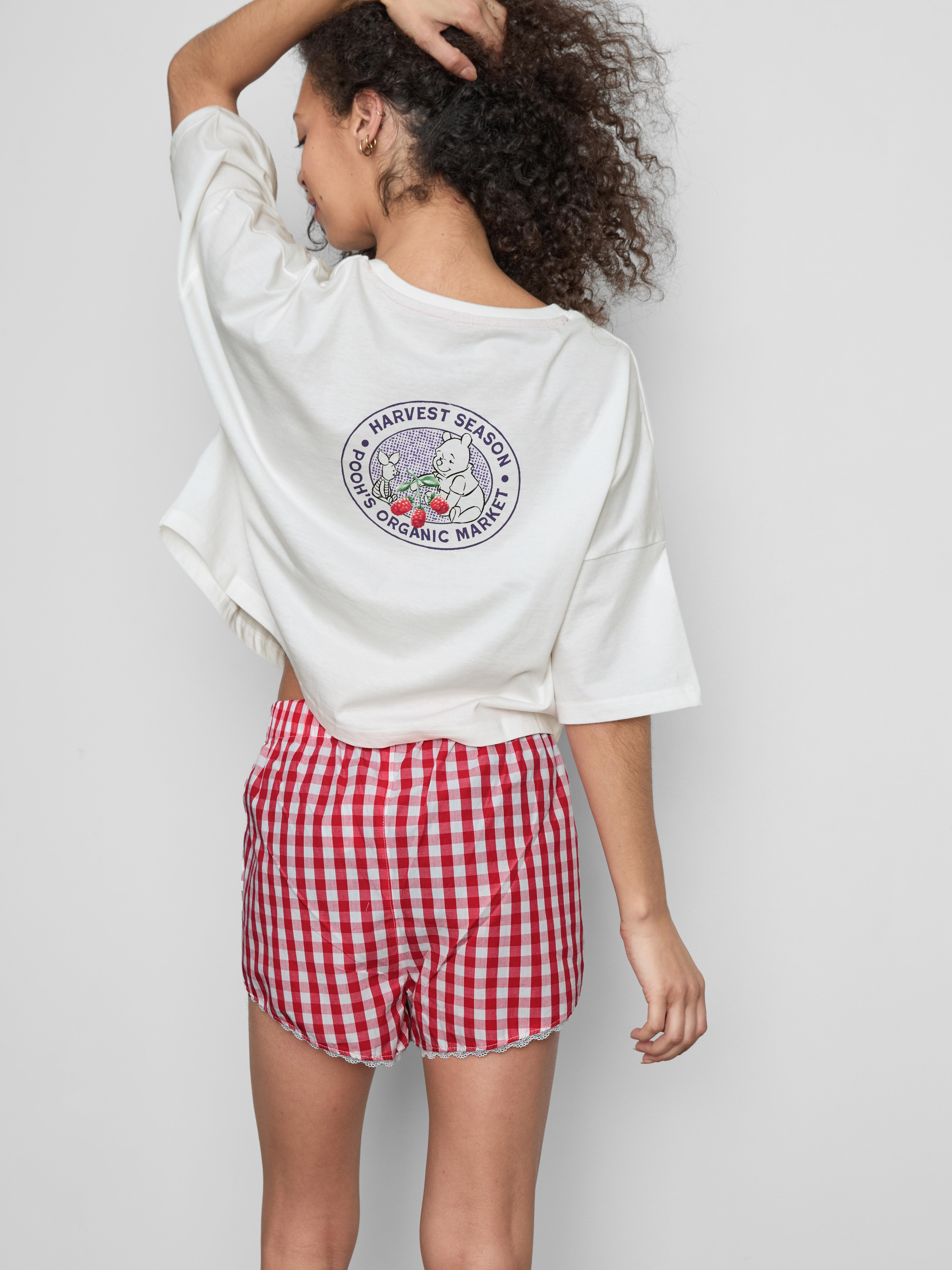Pijamale scurte cadrilate Winnie de Pluș de la Disney