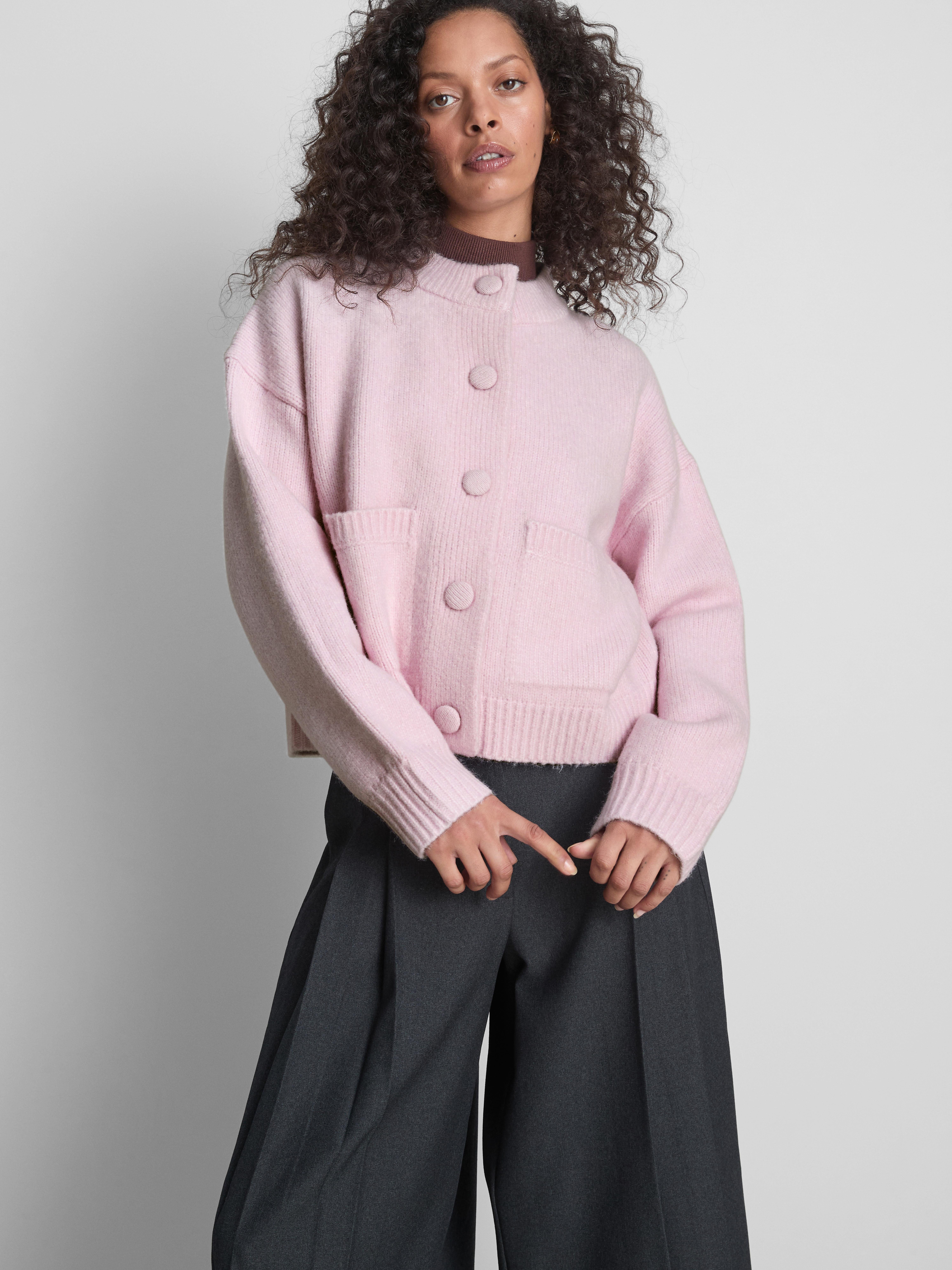Gestrickter Bomber-Cardigan Lilafarben