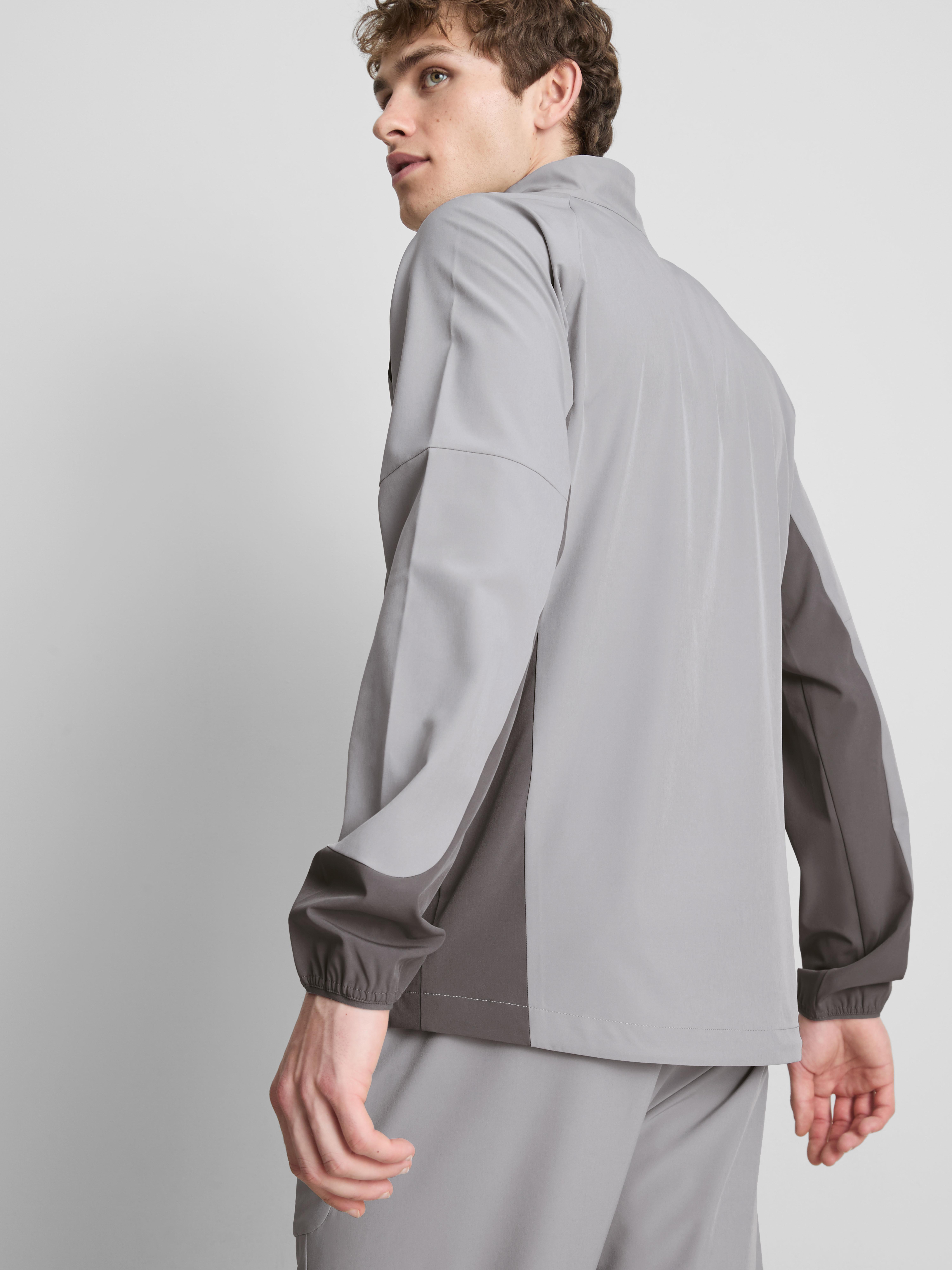 Active-Jacke mit Reißverschluss