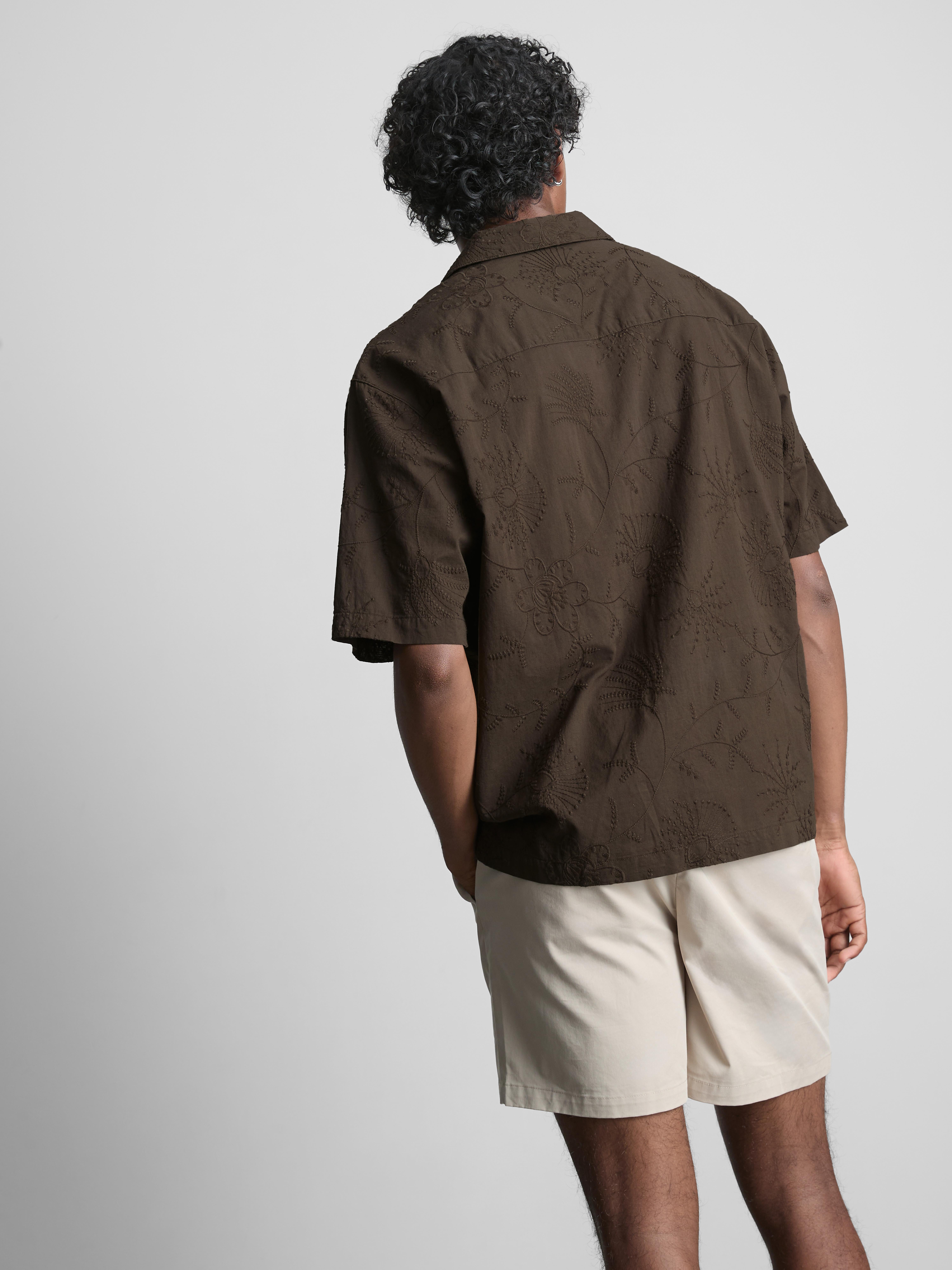 Chemise décontractée brodée The Edit