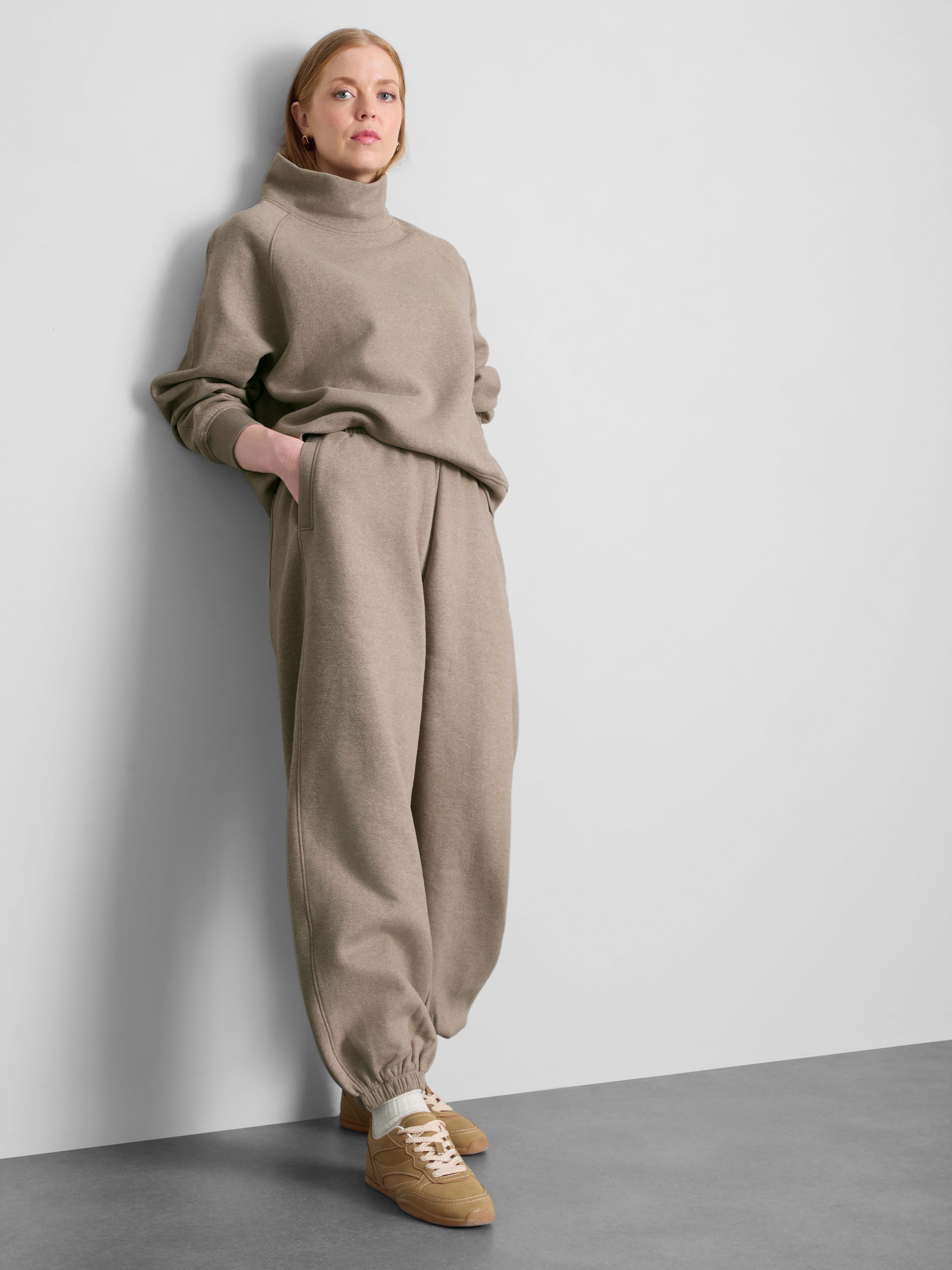 Cotton-Rich Relaxed Cuffed Joggers