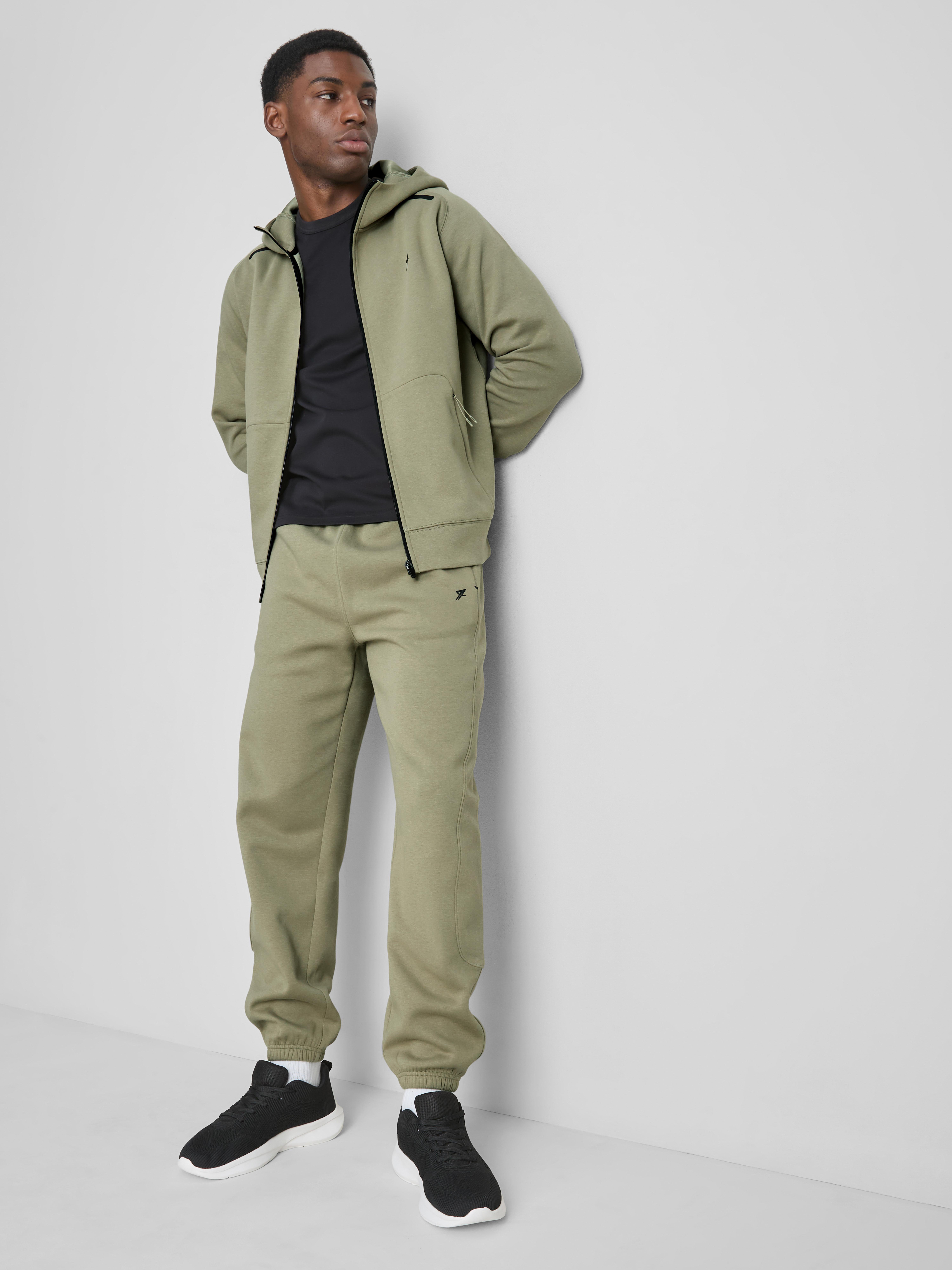 メンズウェア BRIEFING 3D LOGO PARKA&JOGGER SET OLIVE Men's Olive Training Joggers | Primark