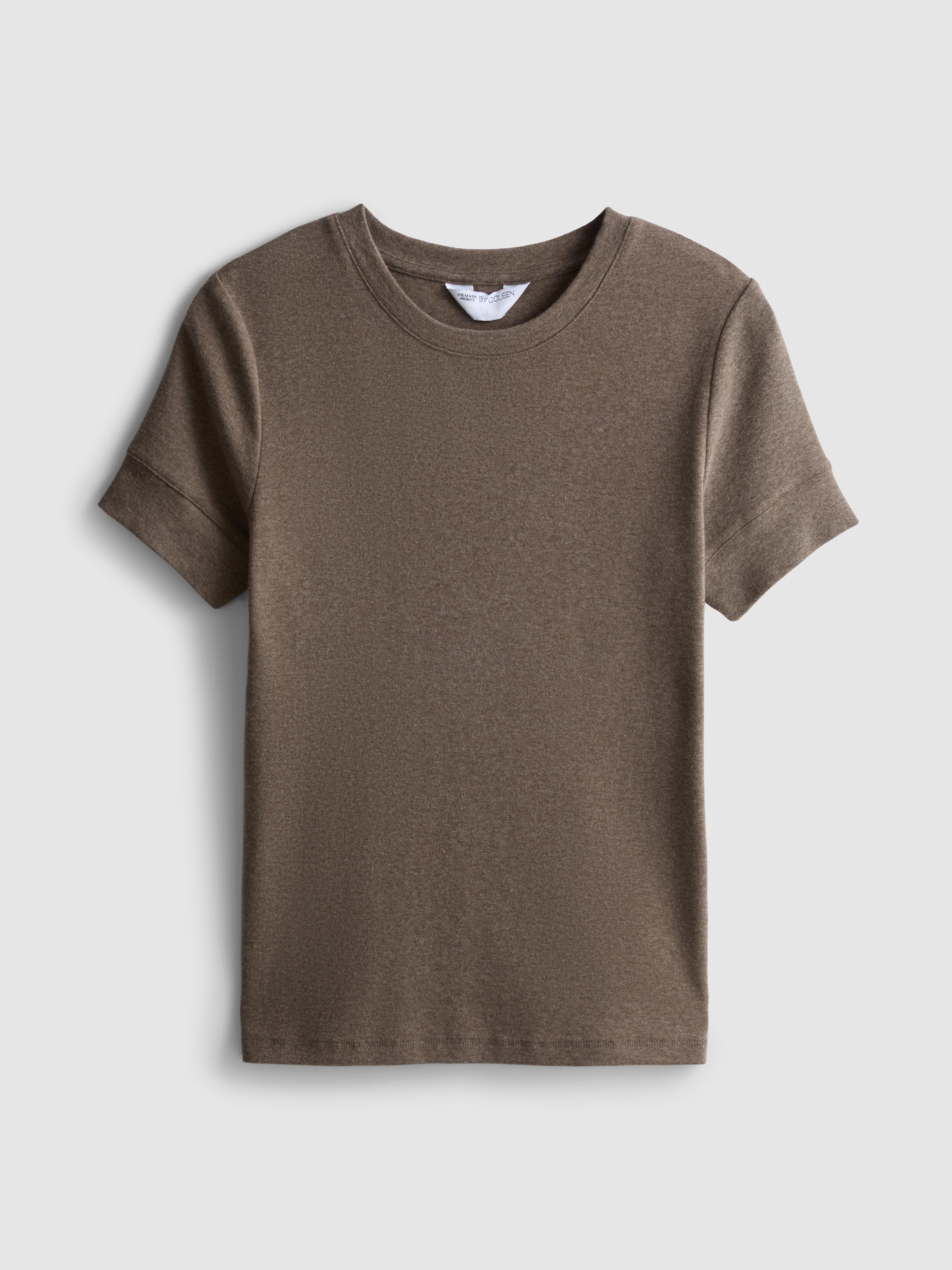 Camiseta de manga corta ajustada By Coleen