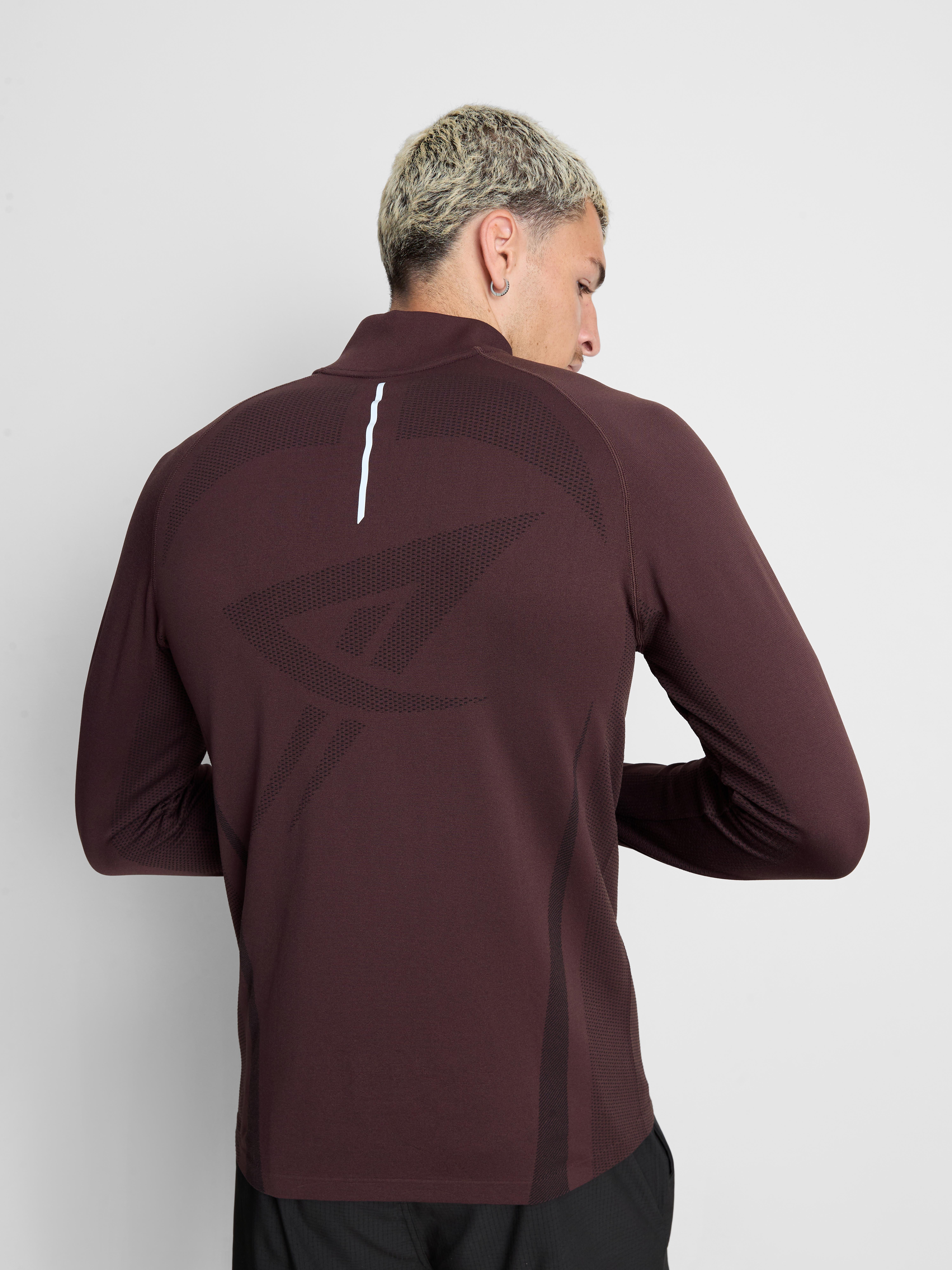 Quarter Zip Gym Top