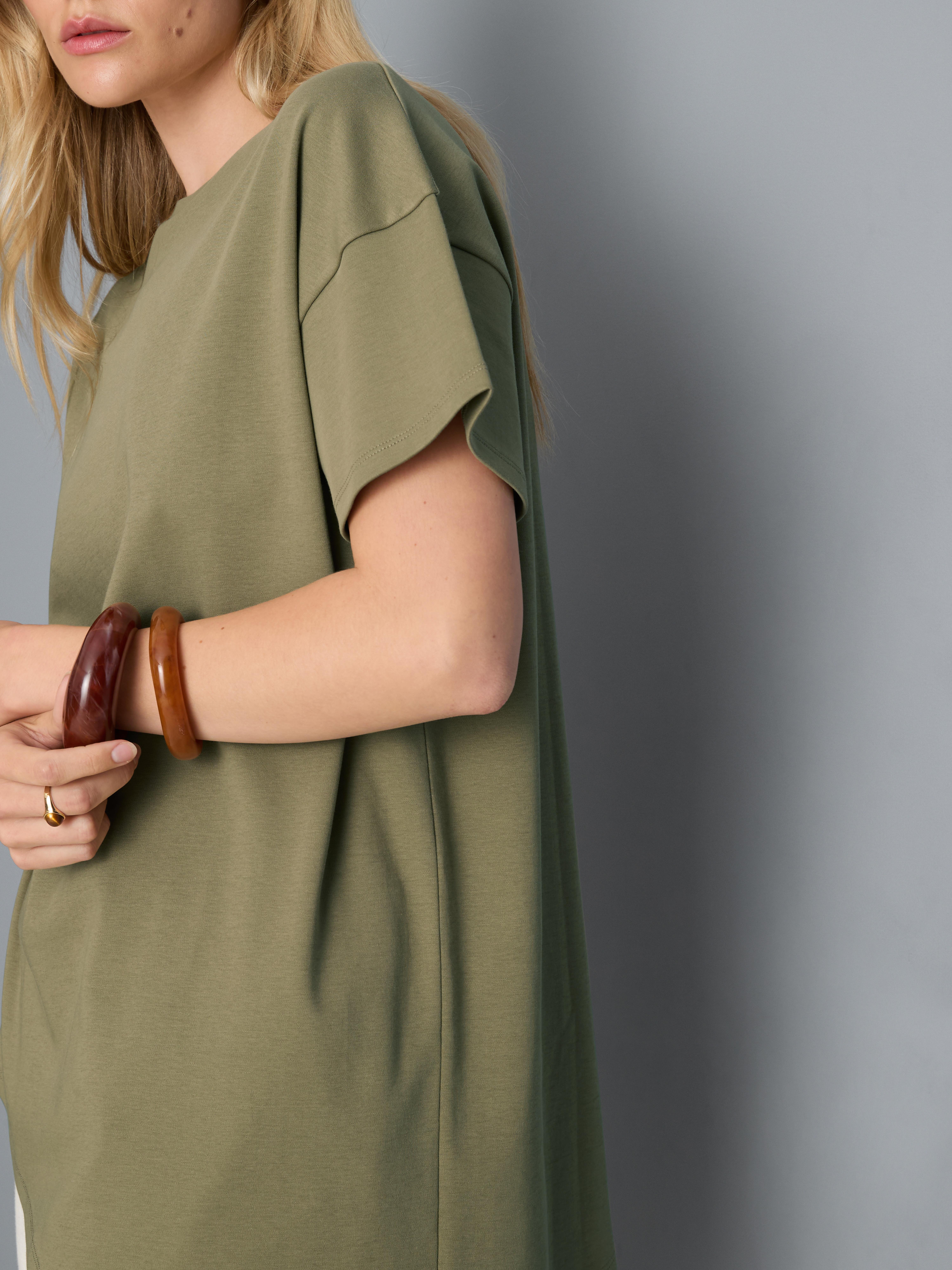 Cotton Asymmetric Longline Tee