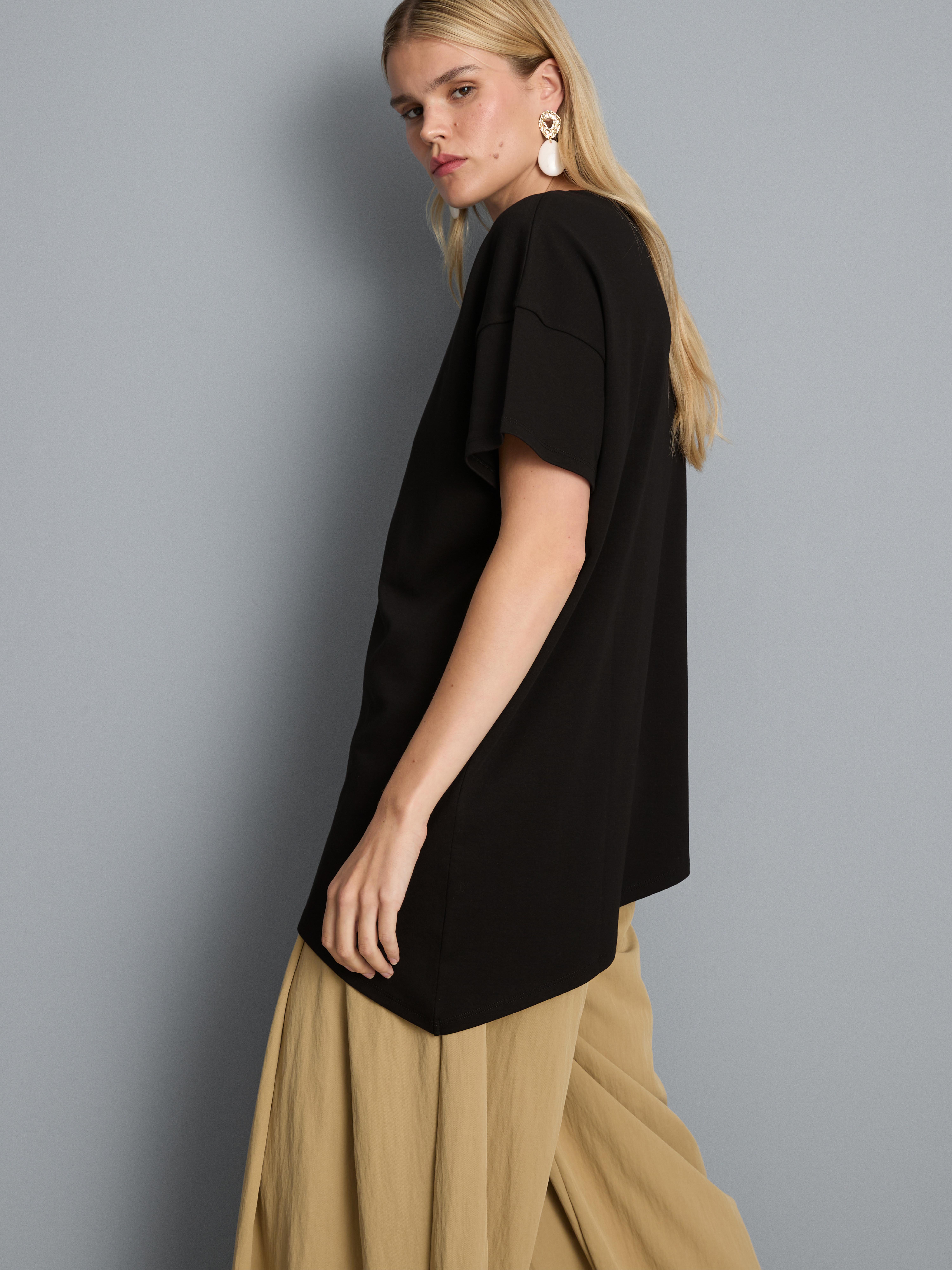 Cotton Asymmetric Longline Tee