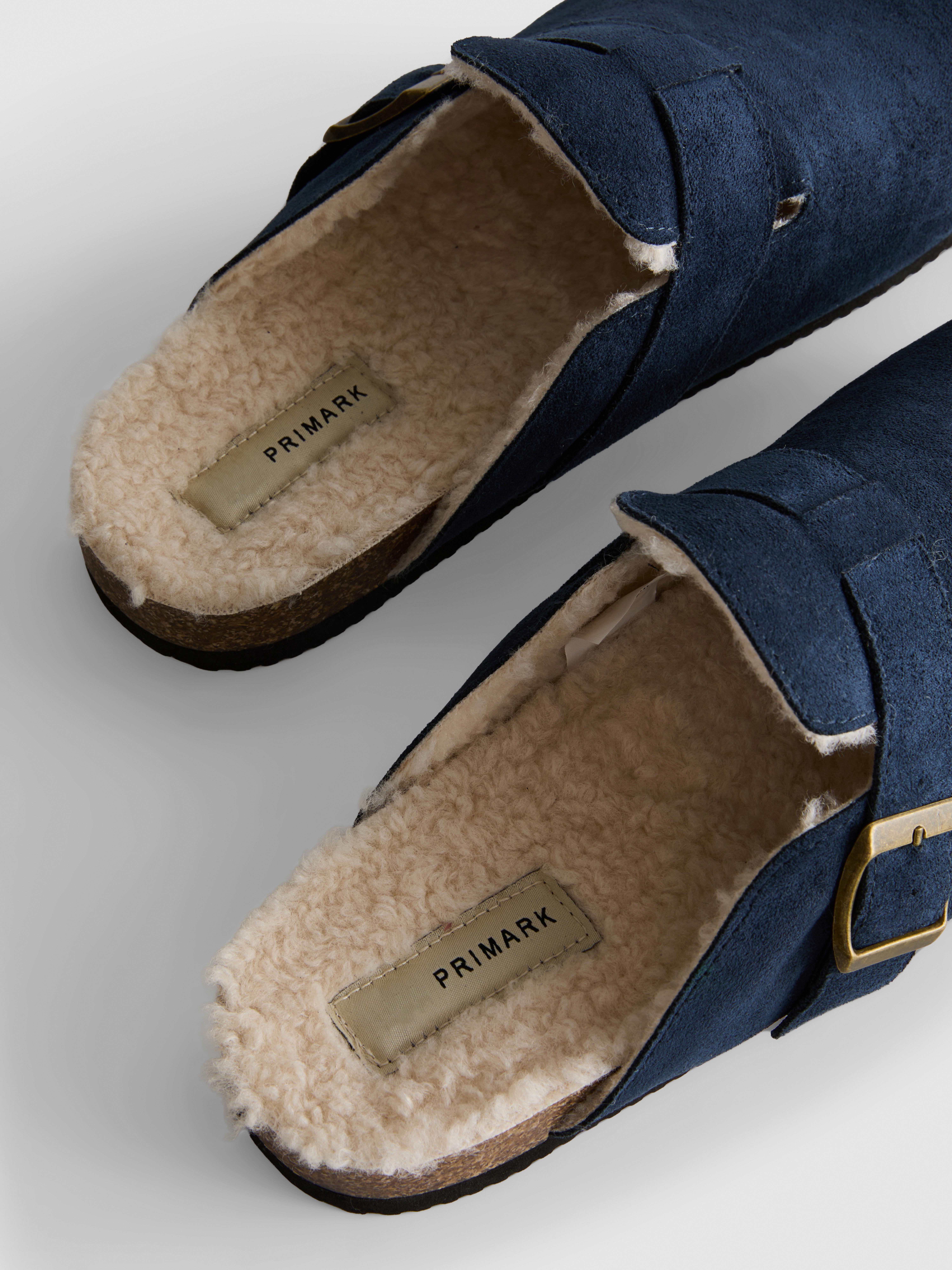 Mules doublées en fausse fourrure