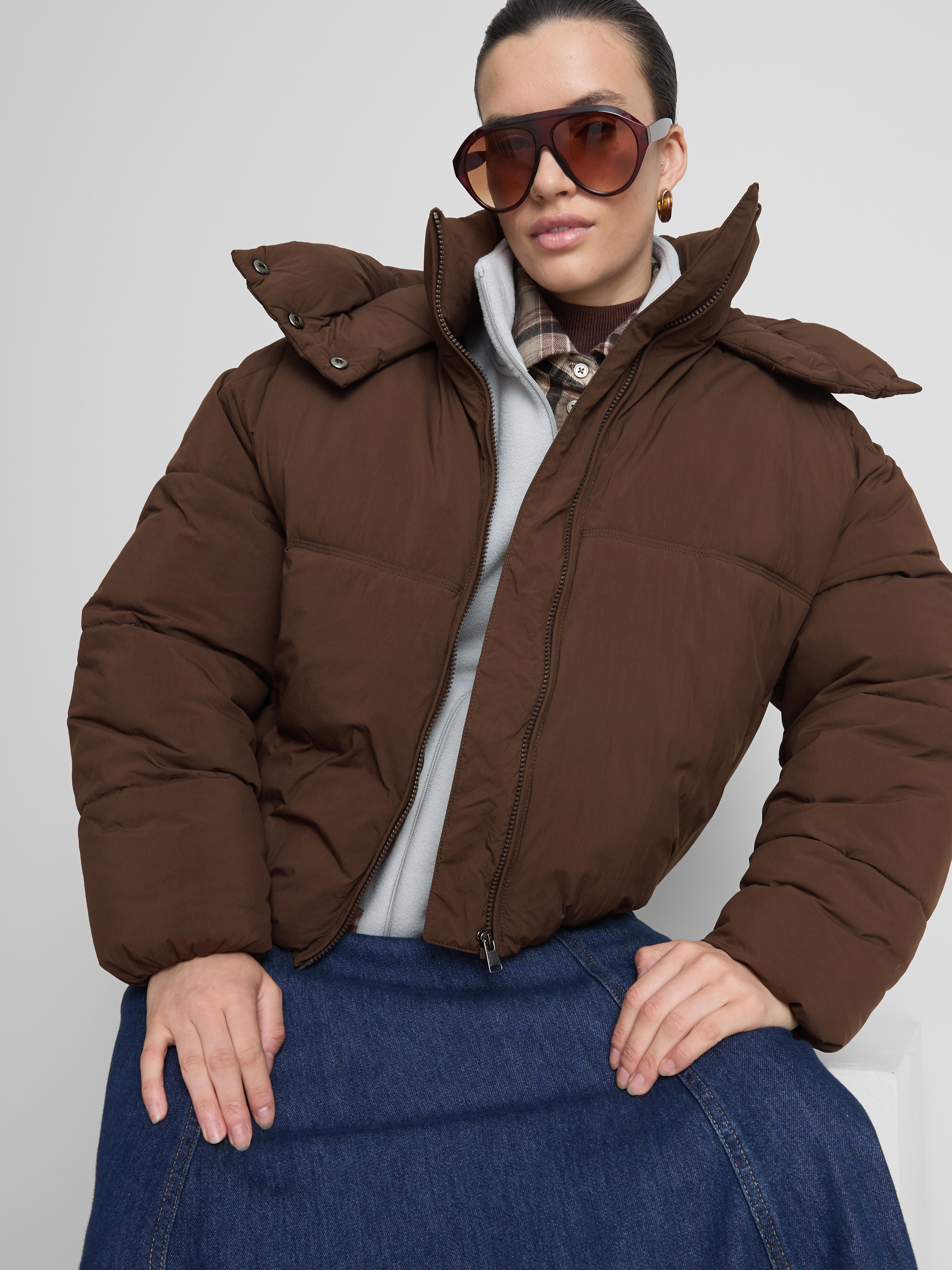 Classic Short Puffer Jacket Brown