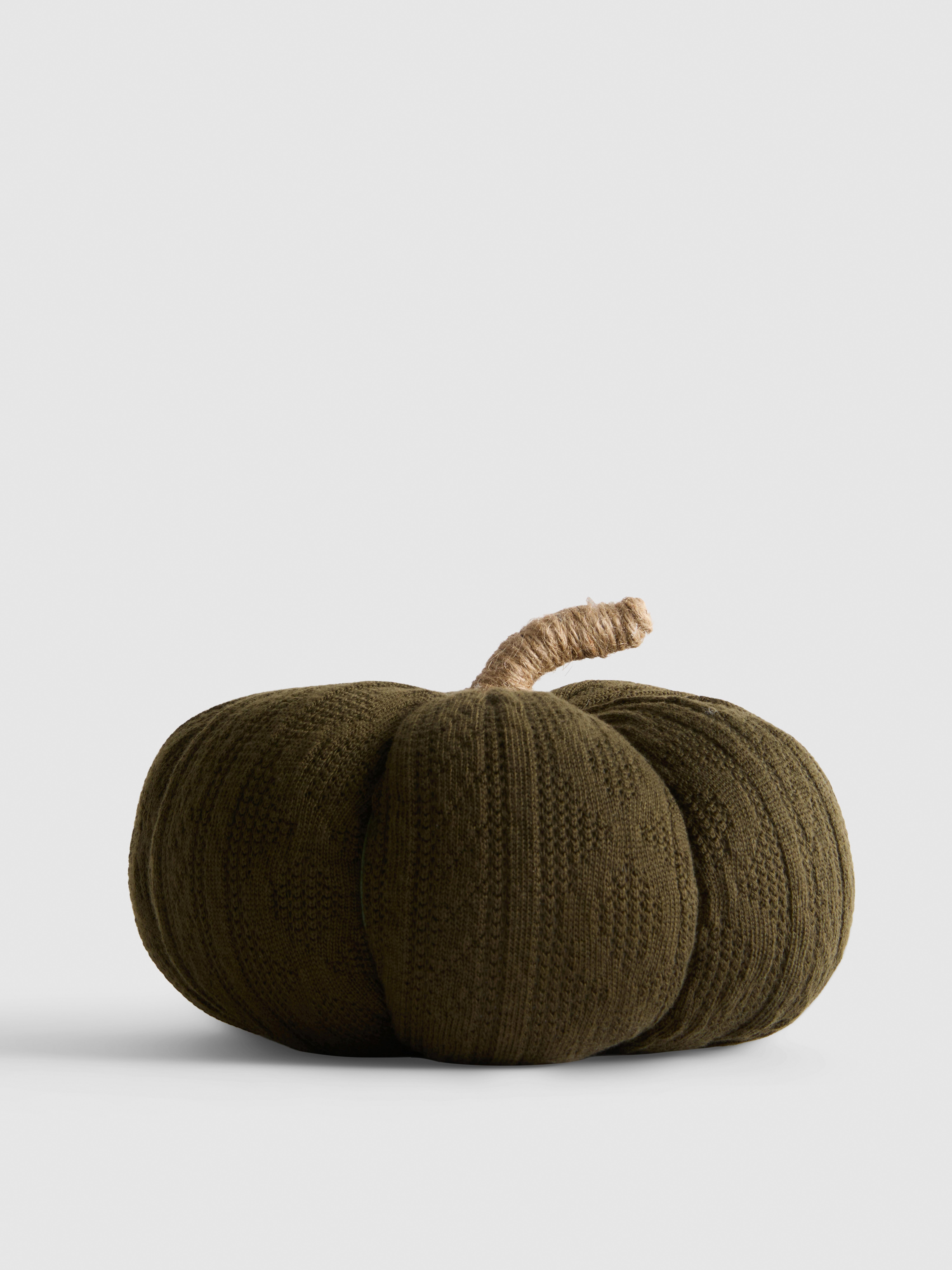 Gestrickter Deko-Kürbis