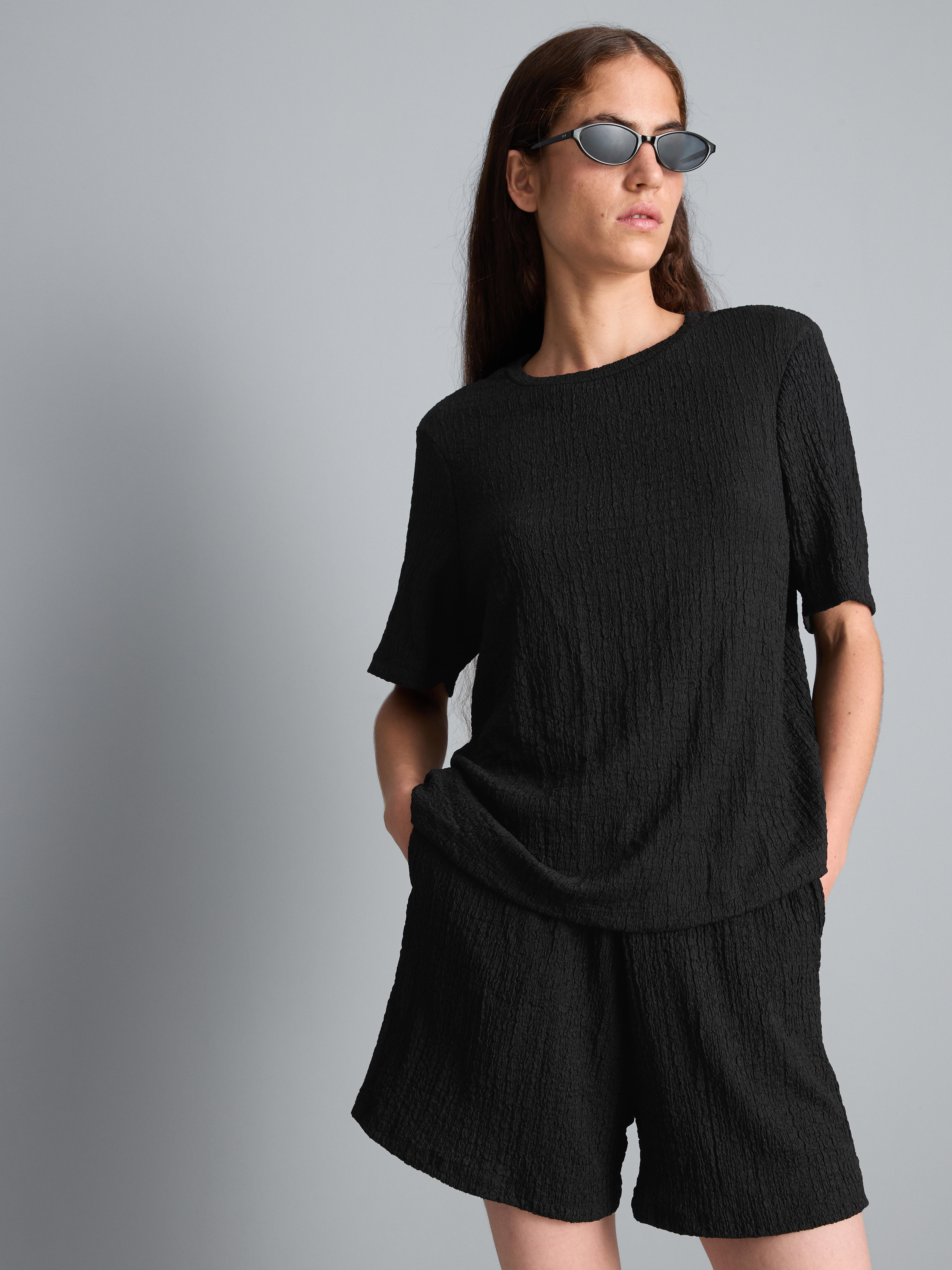 Tricou asimetric texturat