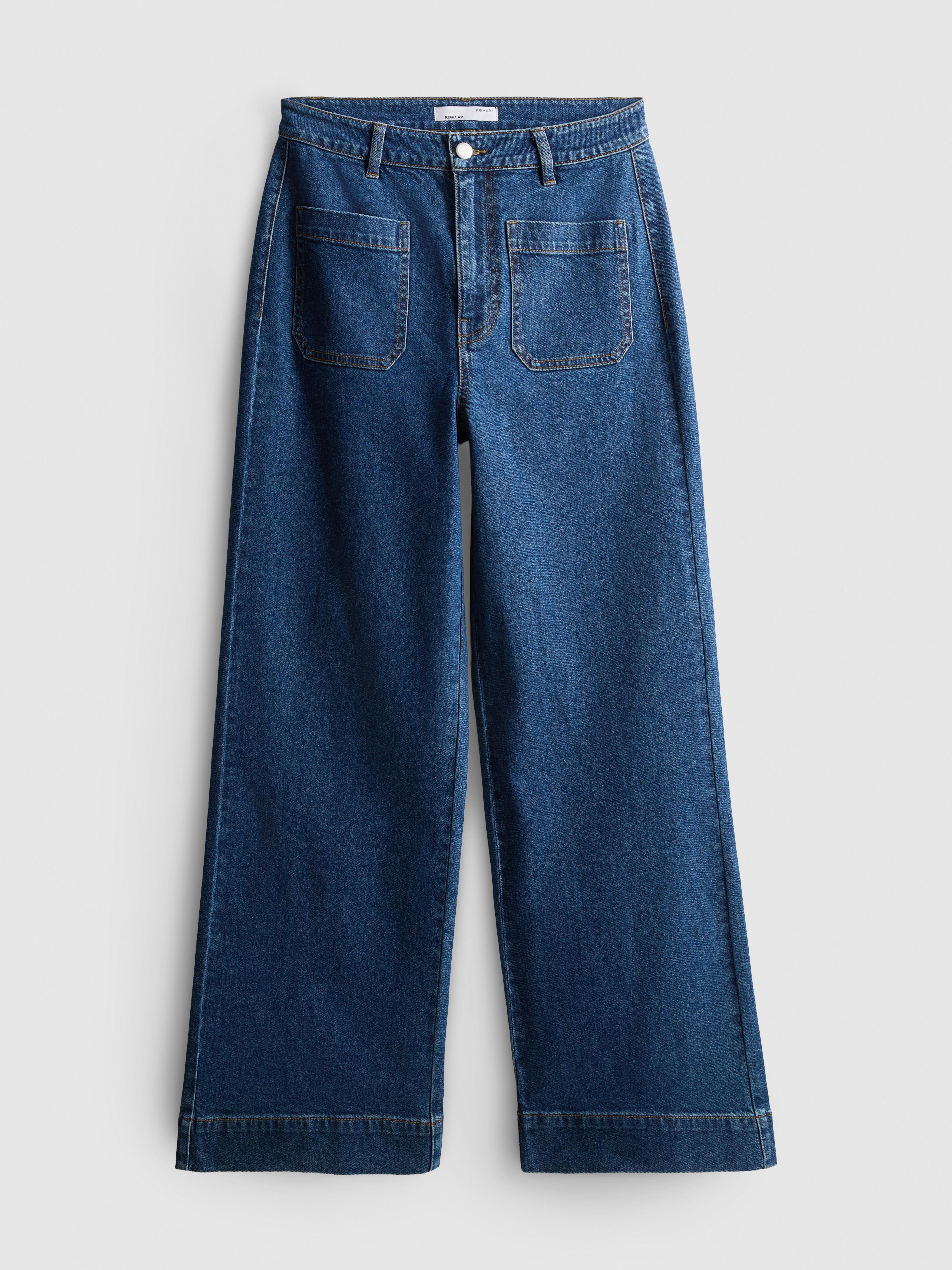 Patch Pocket Wide-Leg Jeans