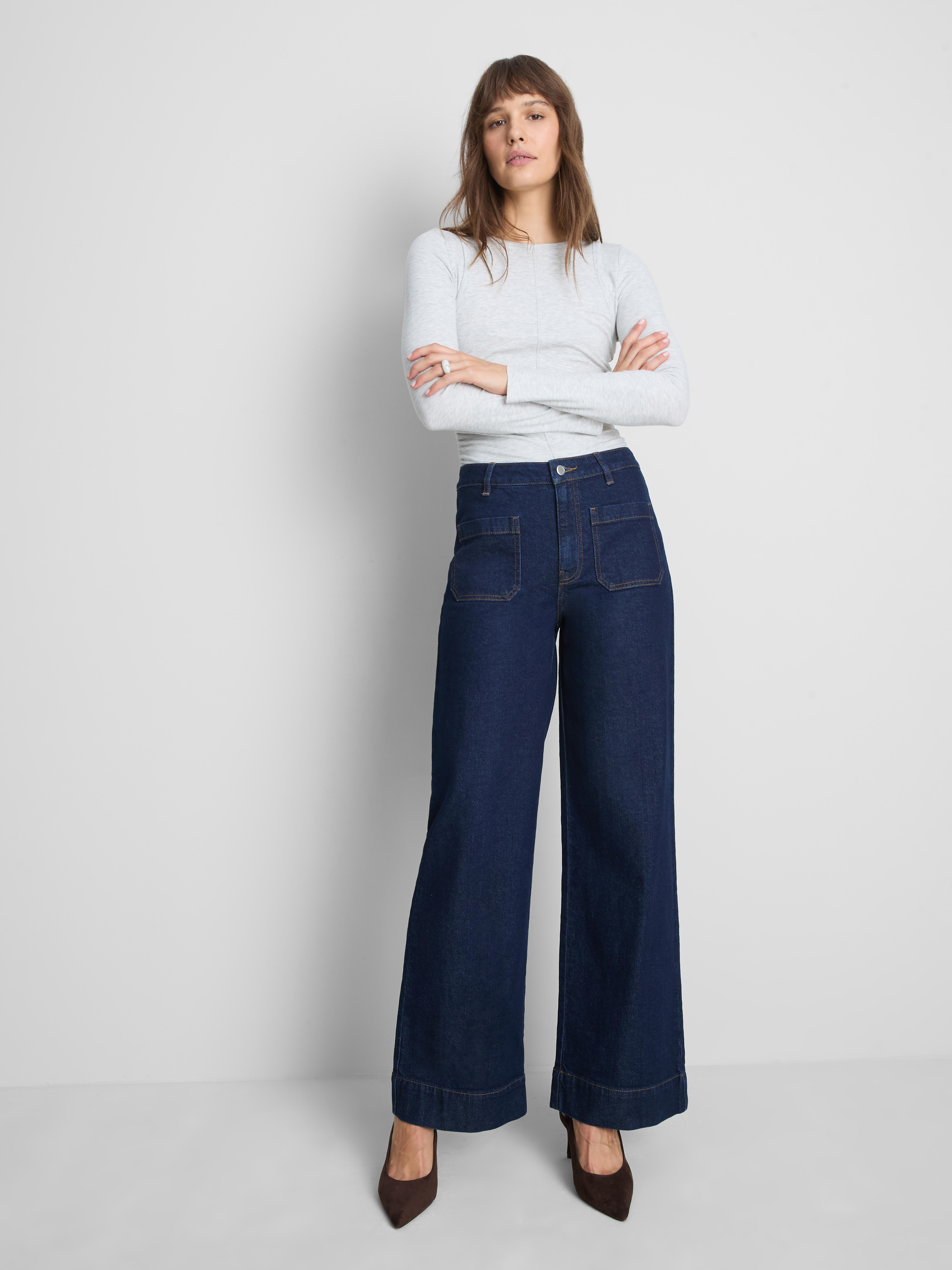 Patch Pocket Wide-Leg Jeans