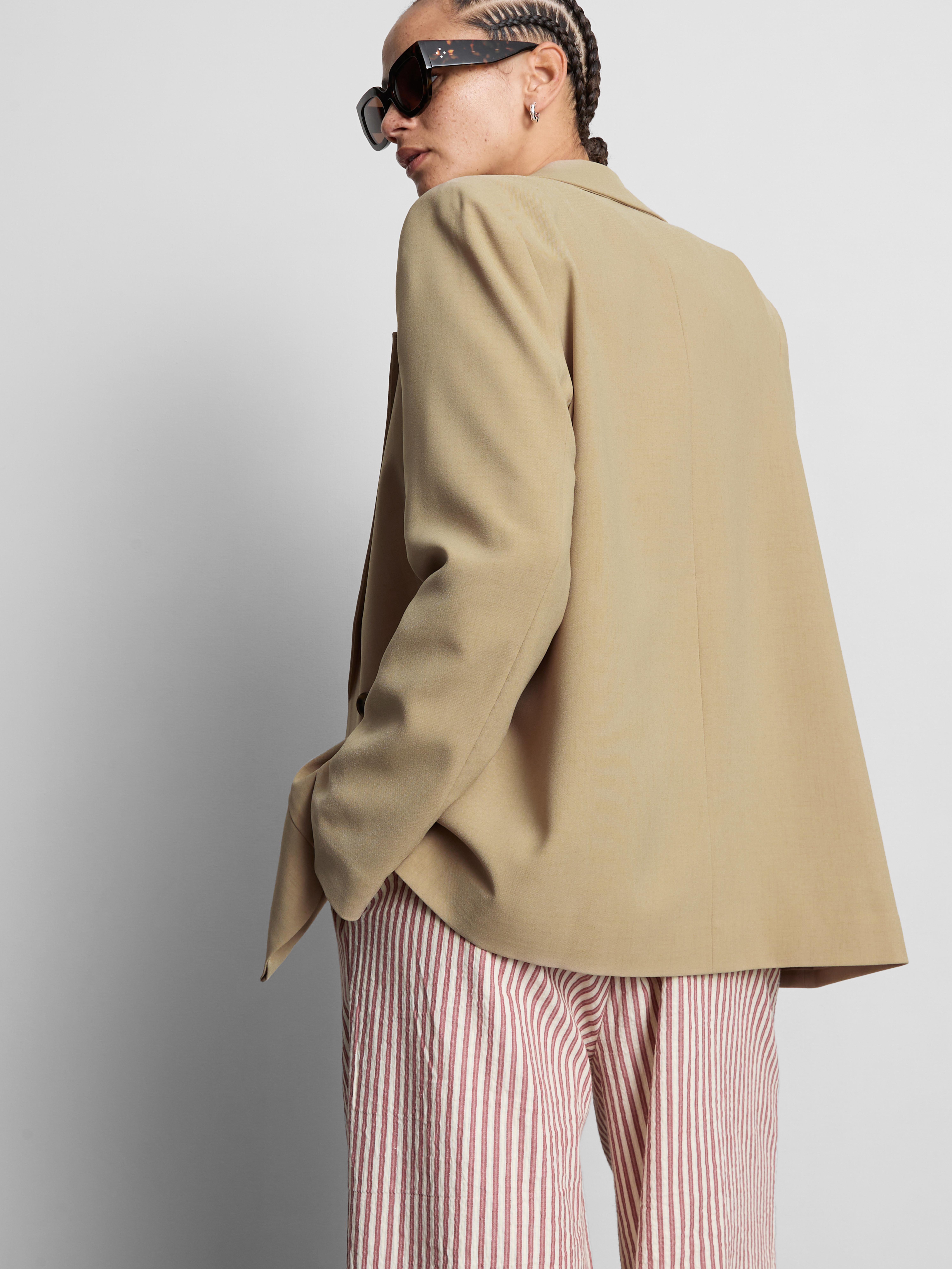 Single Breasted Blazer