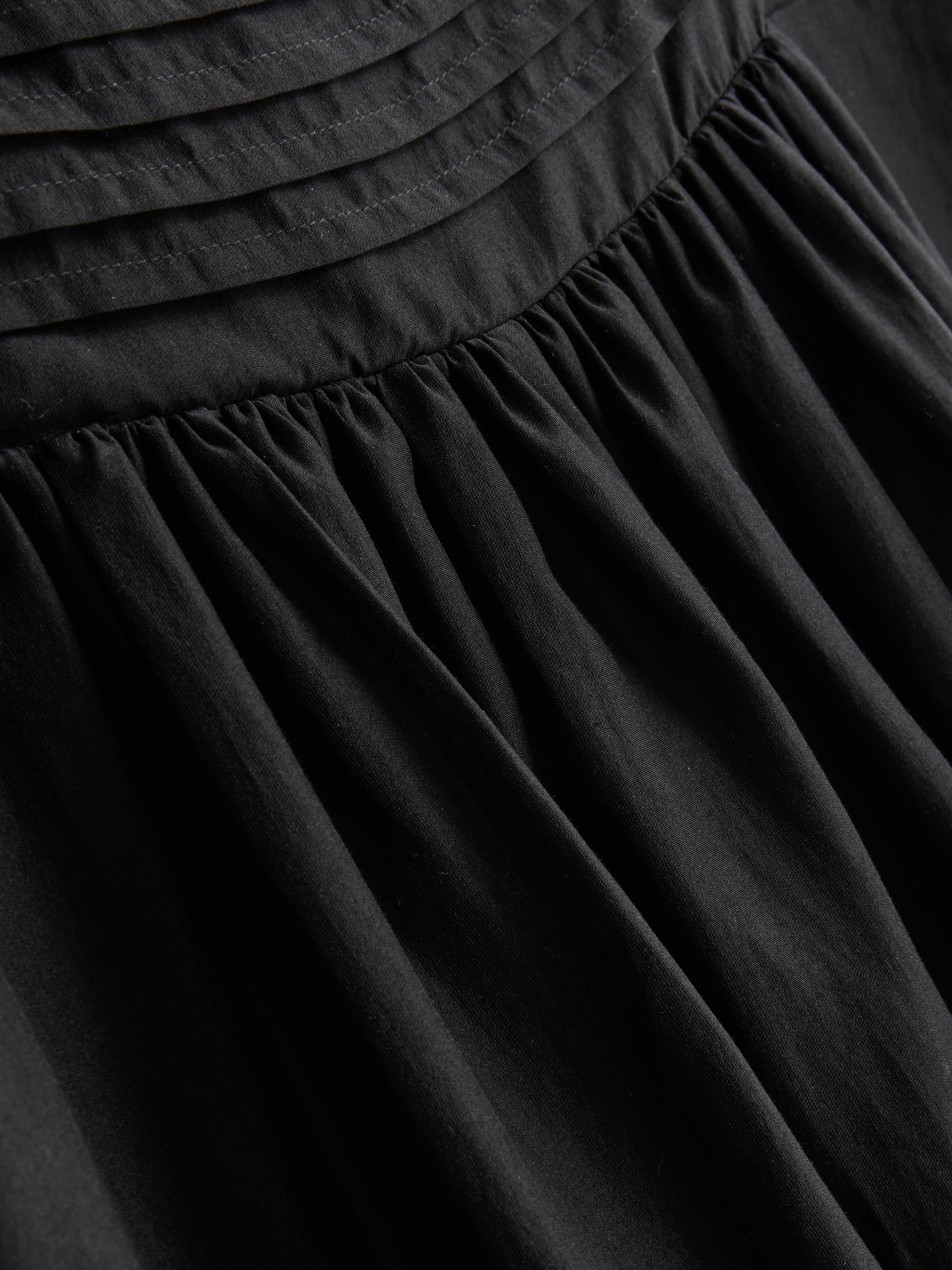 Hanky Hem Midi Dress