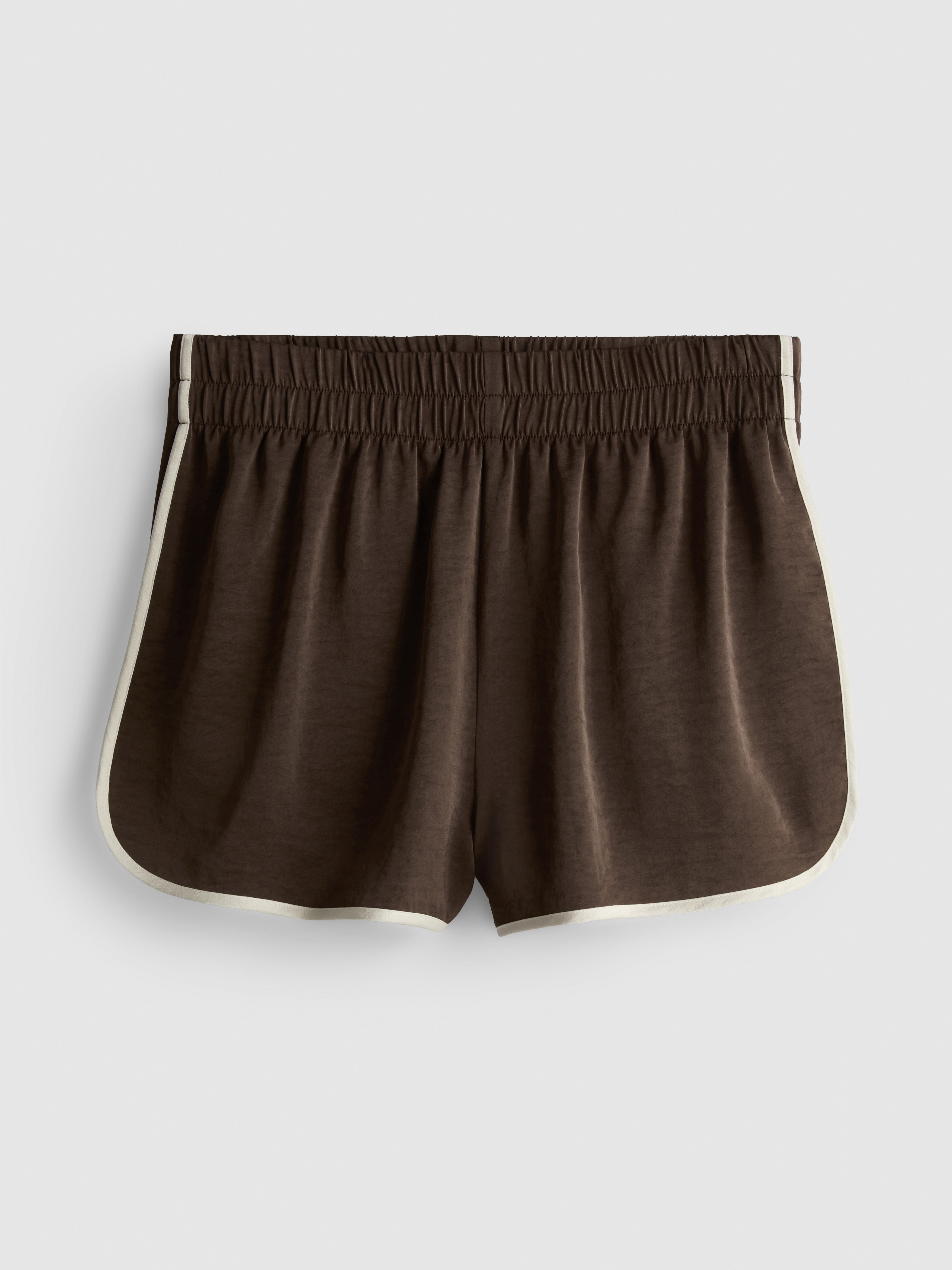 Satin-Laufshorts mit Paspelierung