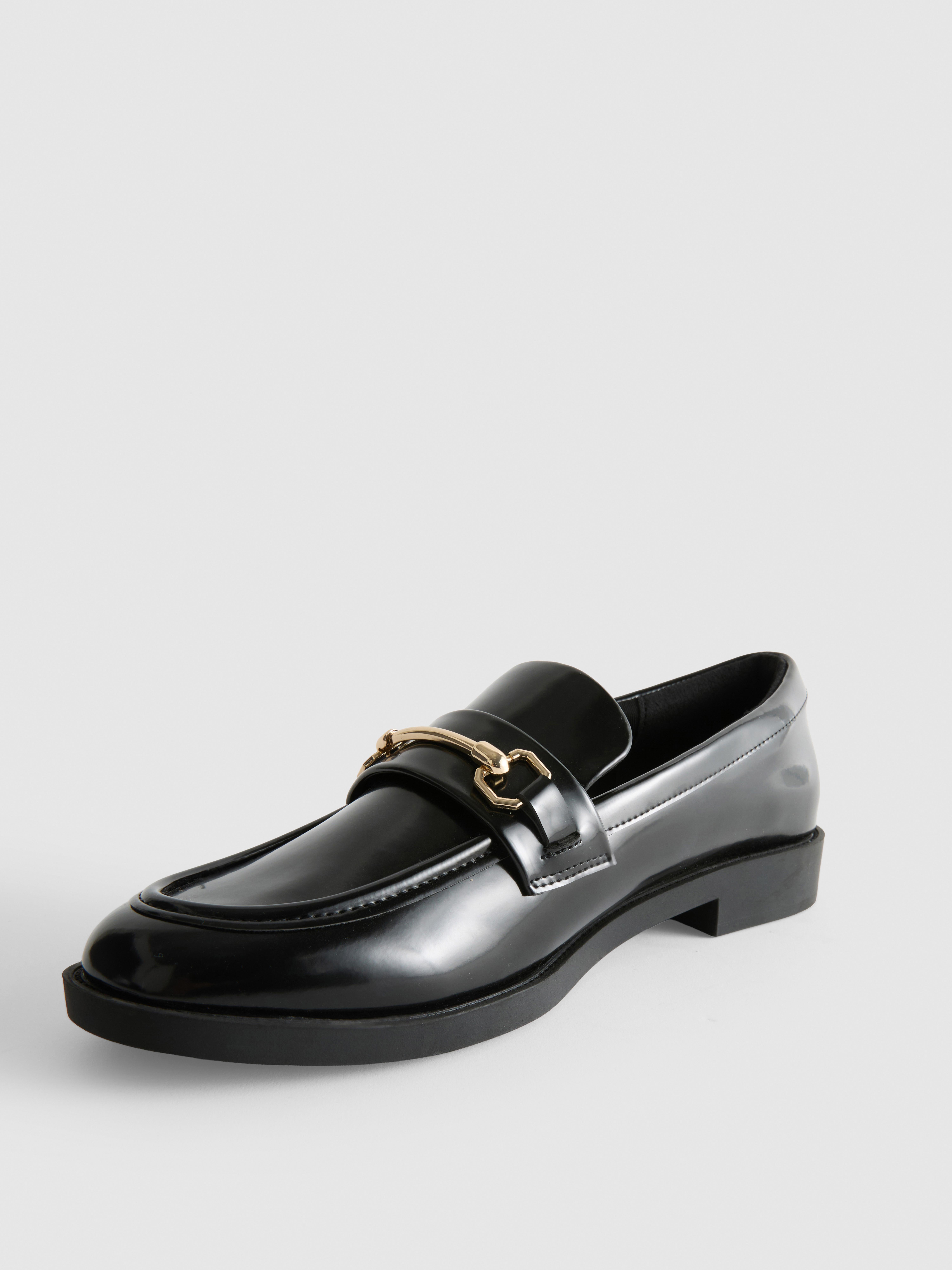 Imitatieleren loafers met trens
